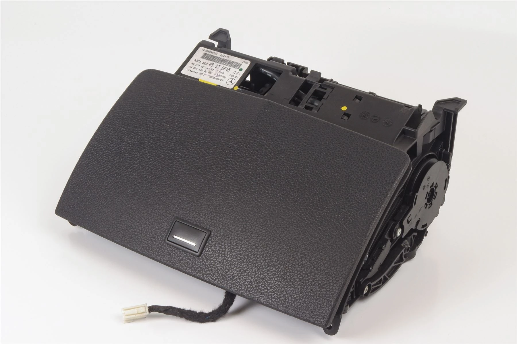 Mercedes 2048204697 Head Unit Display - Black | W204 C