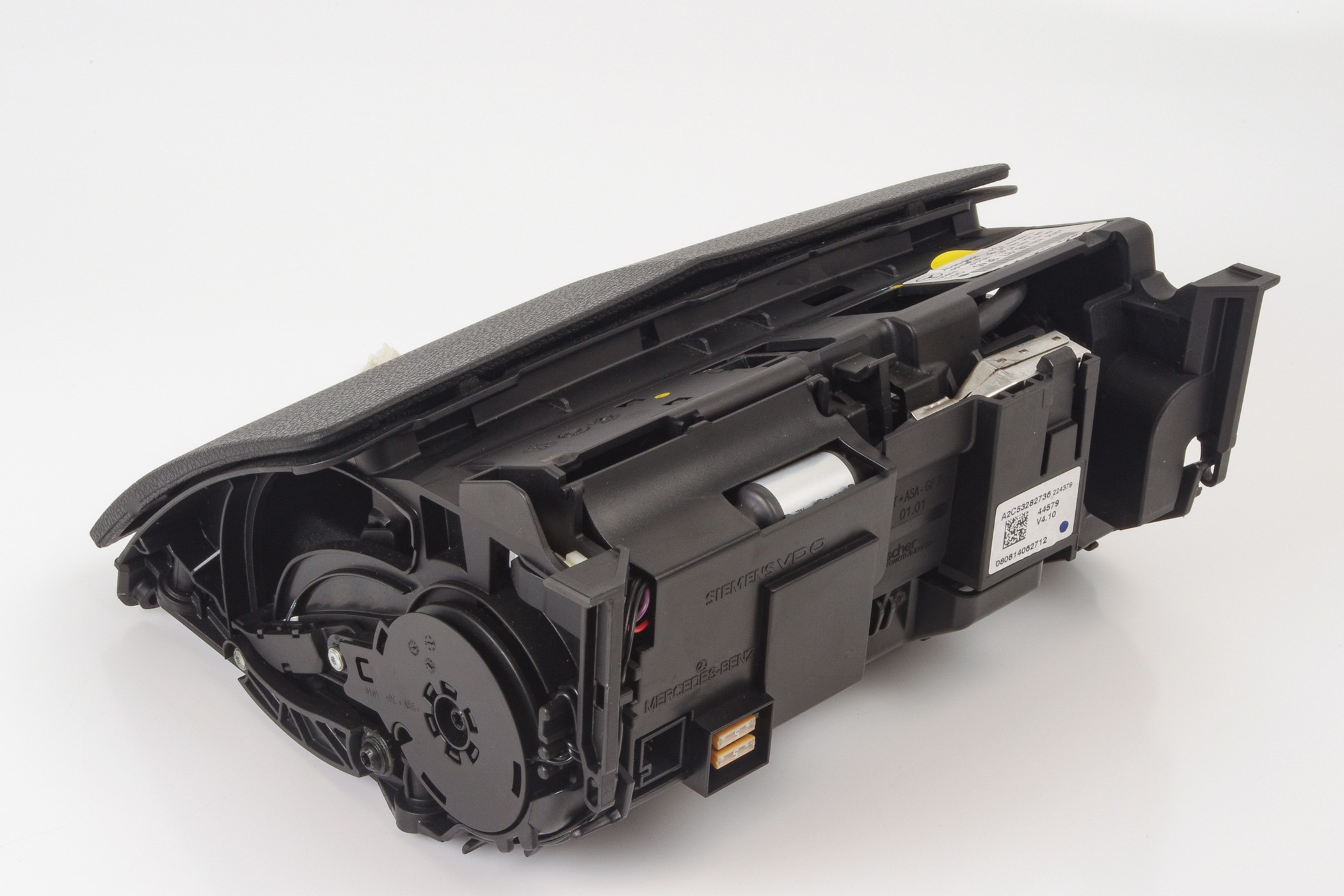 Mercedes 2048204697 Head Unit Display - Black | W204 C