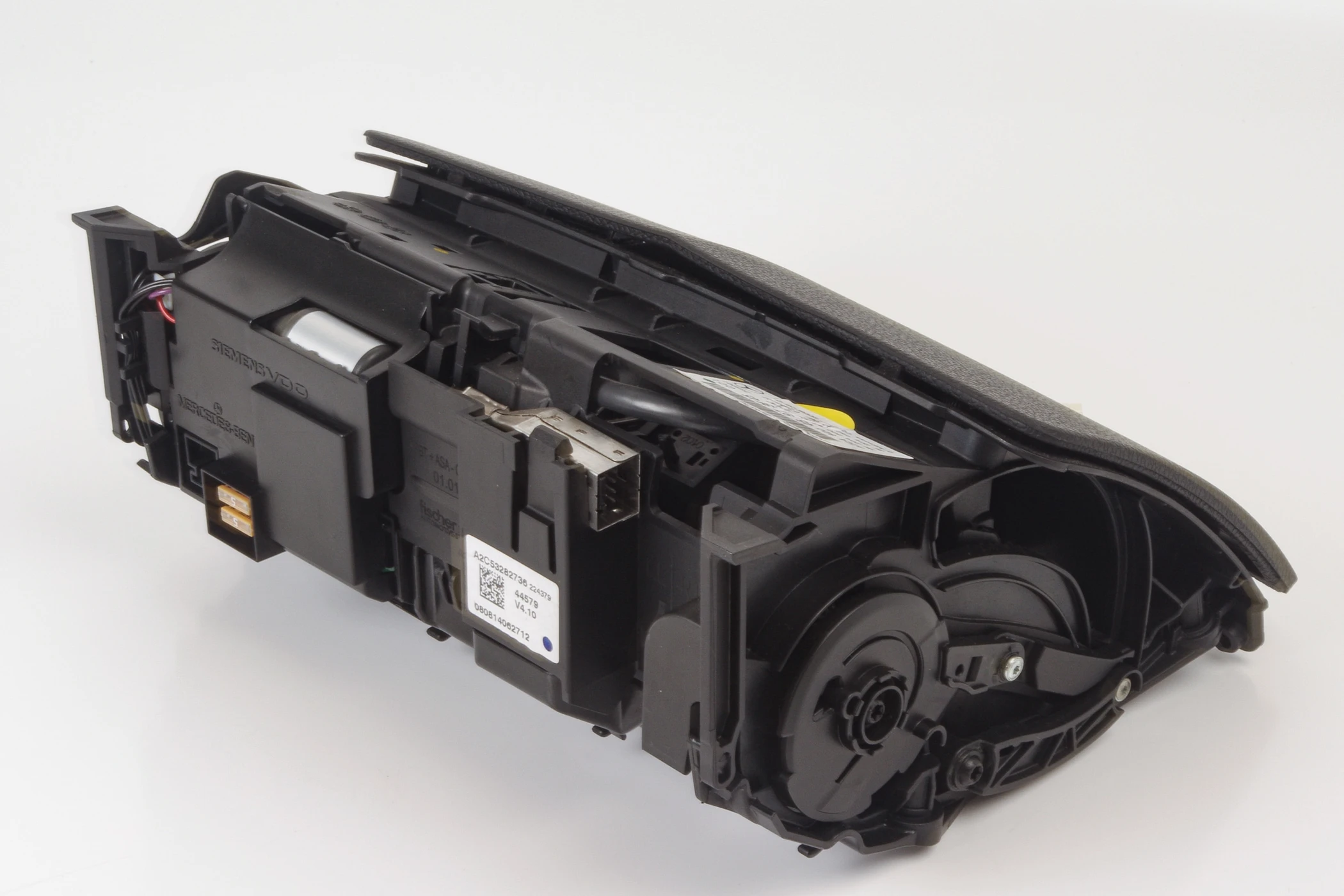 Mercedes 2048204697 Head Unit Display - Black | W204 C