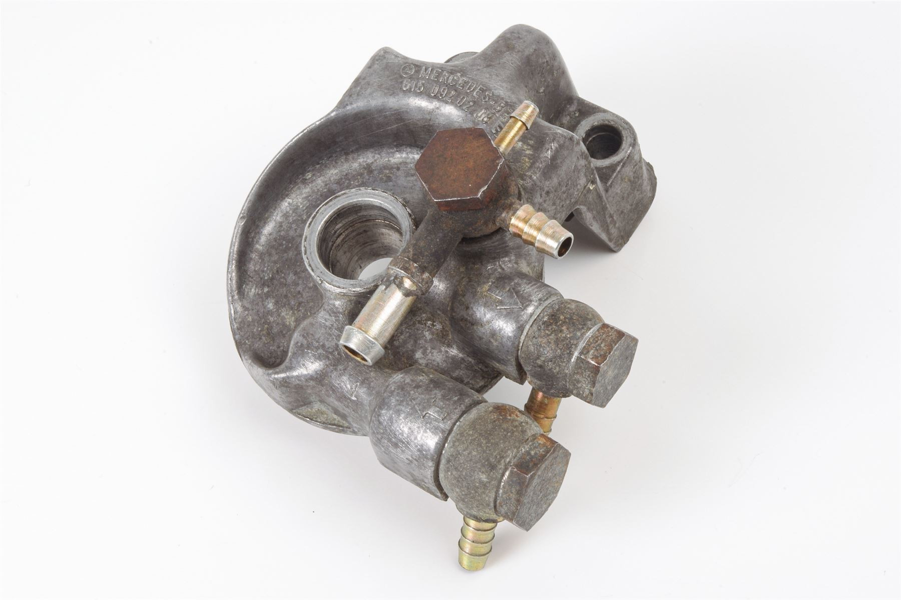 Mercedes 6150920208 Fuel Filter Housing | W116 W126 S W123 E W460 W461 G