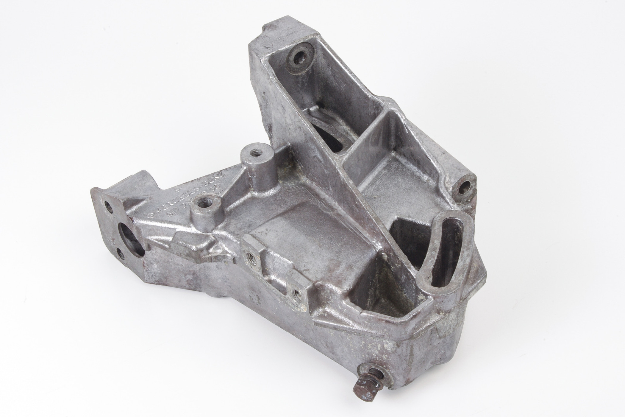 Mercedes 6172360330 Power Steering Pump Bracket | W115 W123 E W116 W126 S...