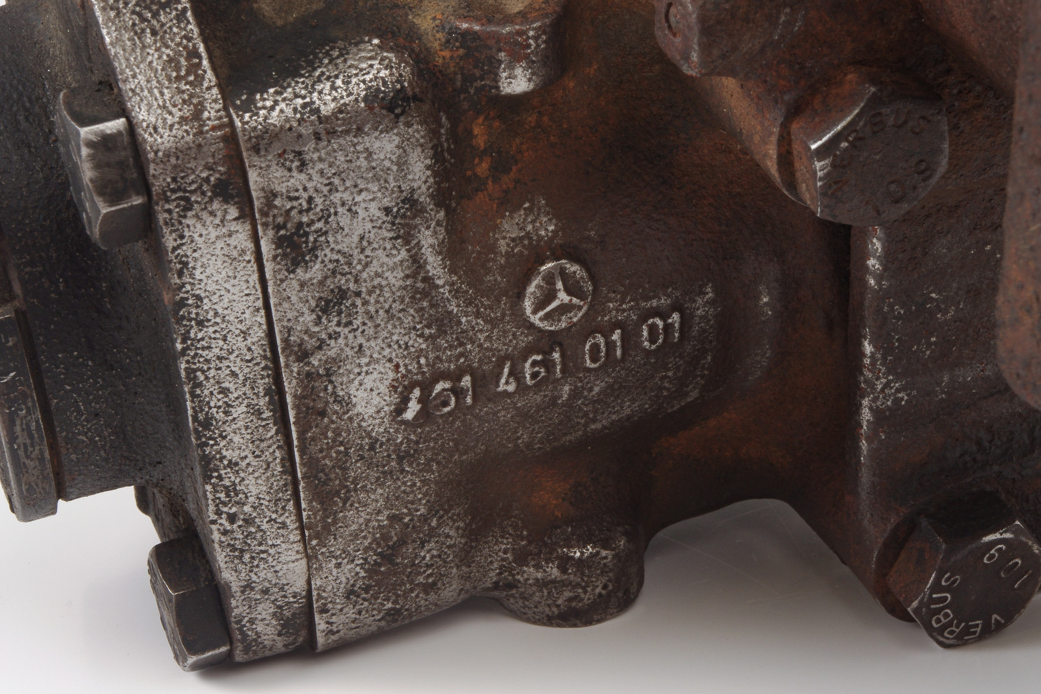 Mercedes 4614600101 Steering Box (a) | W460 W461 G