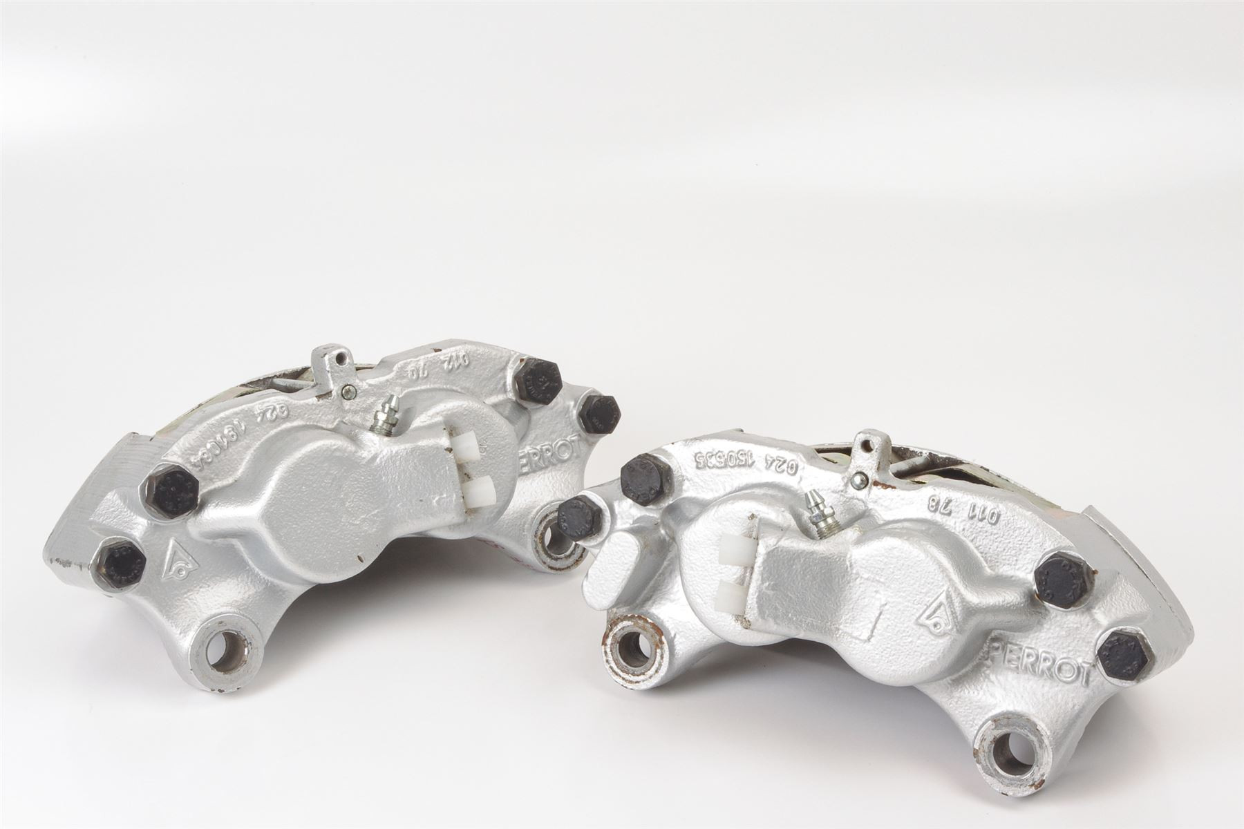 Mercedes 0054215598 Brake Caliper x2 - Front | W460 G