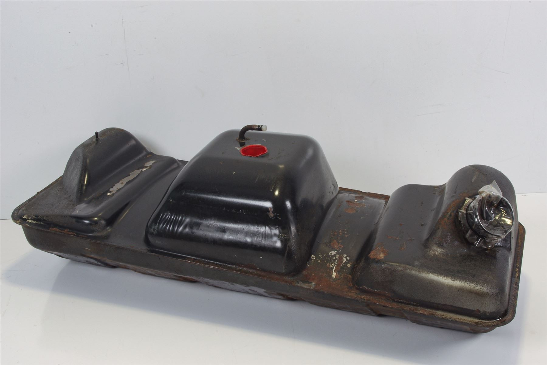 Mercedes 4604700701 Fuel Tank | W460 W461 G