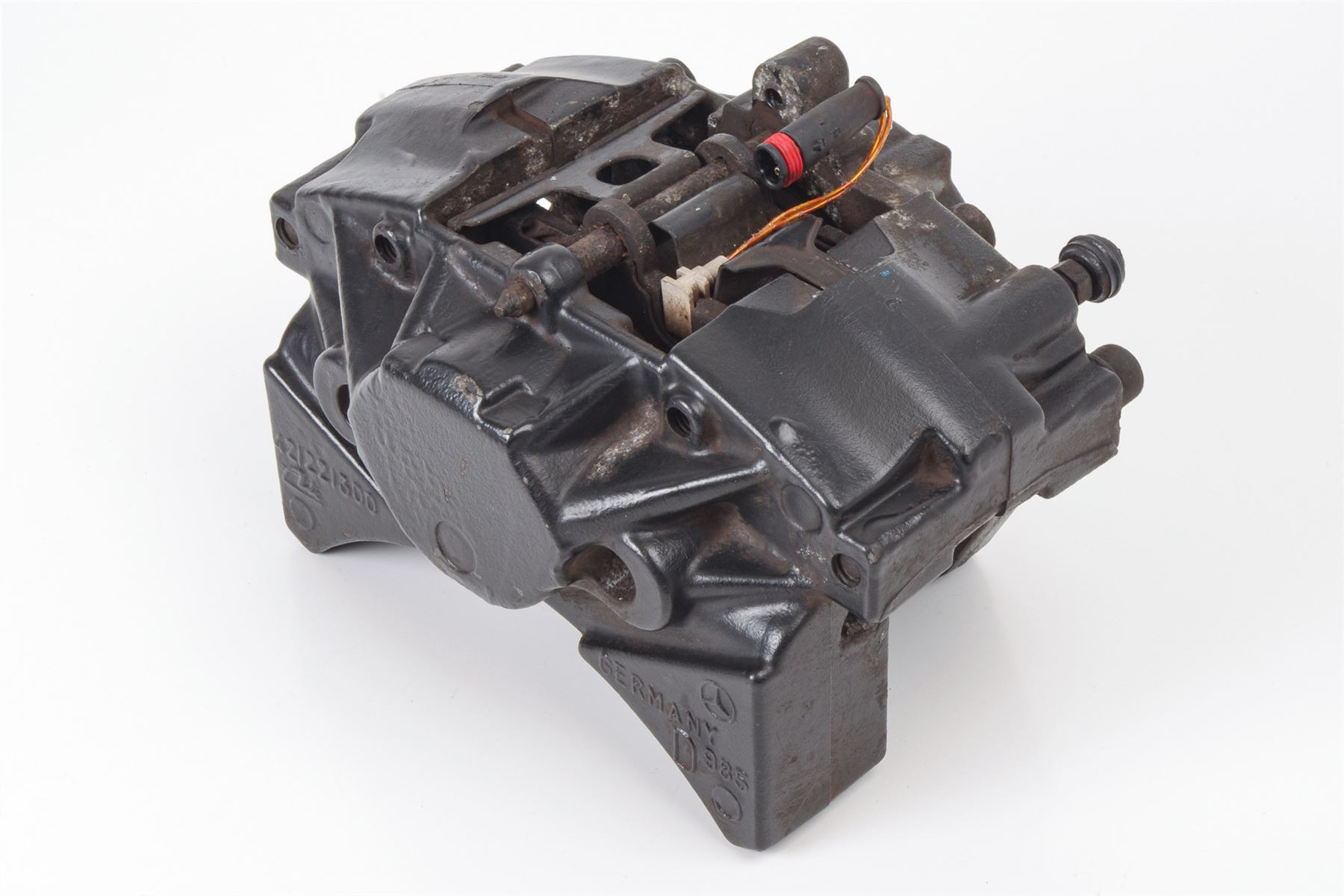 Mercedes 0014207483 Brake Caliper - Rear Right | C215 CL W220 S
