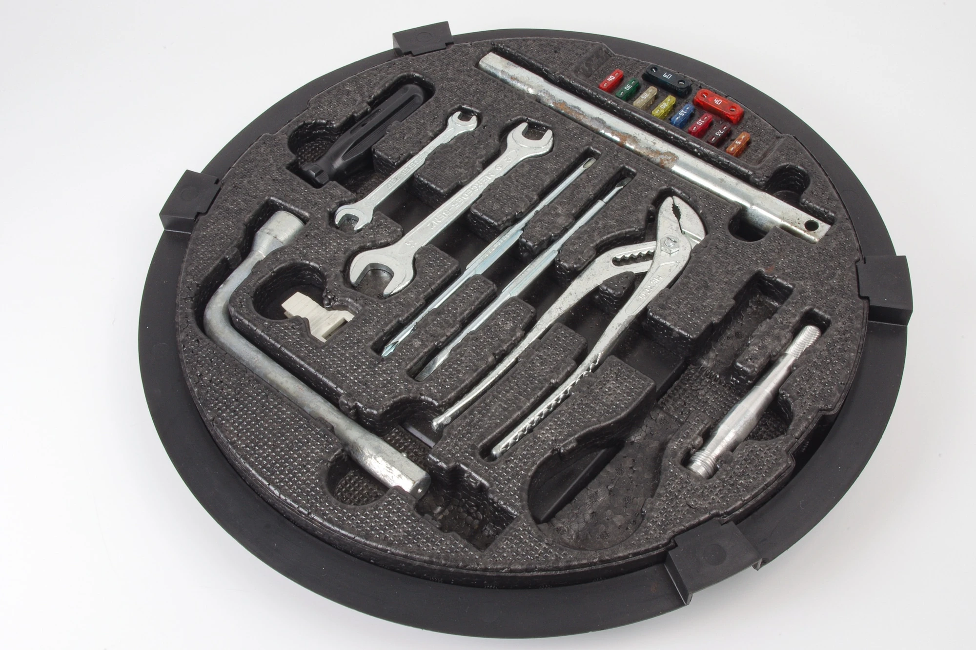 Mercedes 2205800005 Tool Kit (a) | C215 CL W220 S