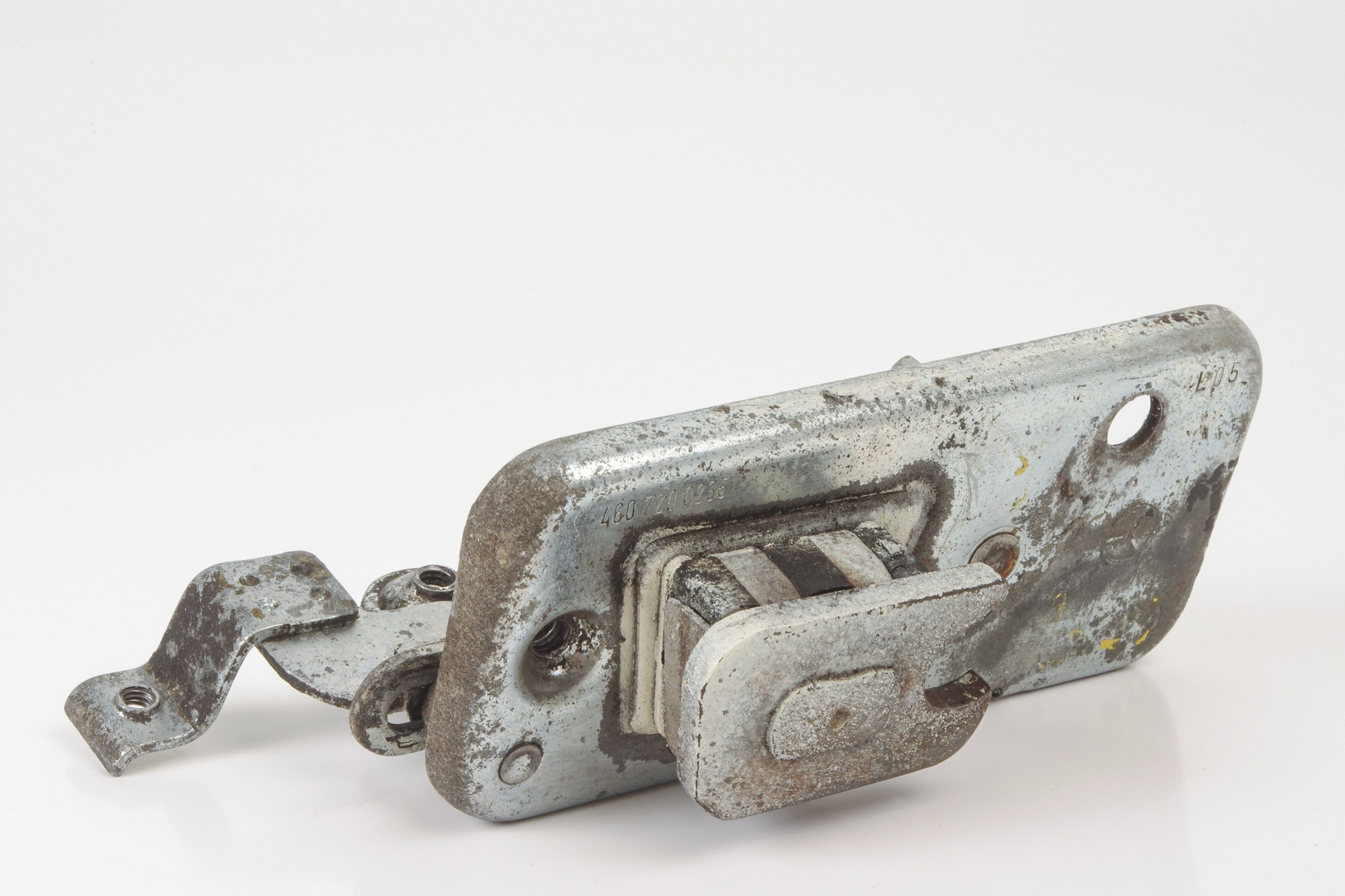 Mercedes 4607200235 Door Lock - Right | W460 W461 G