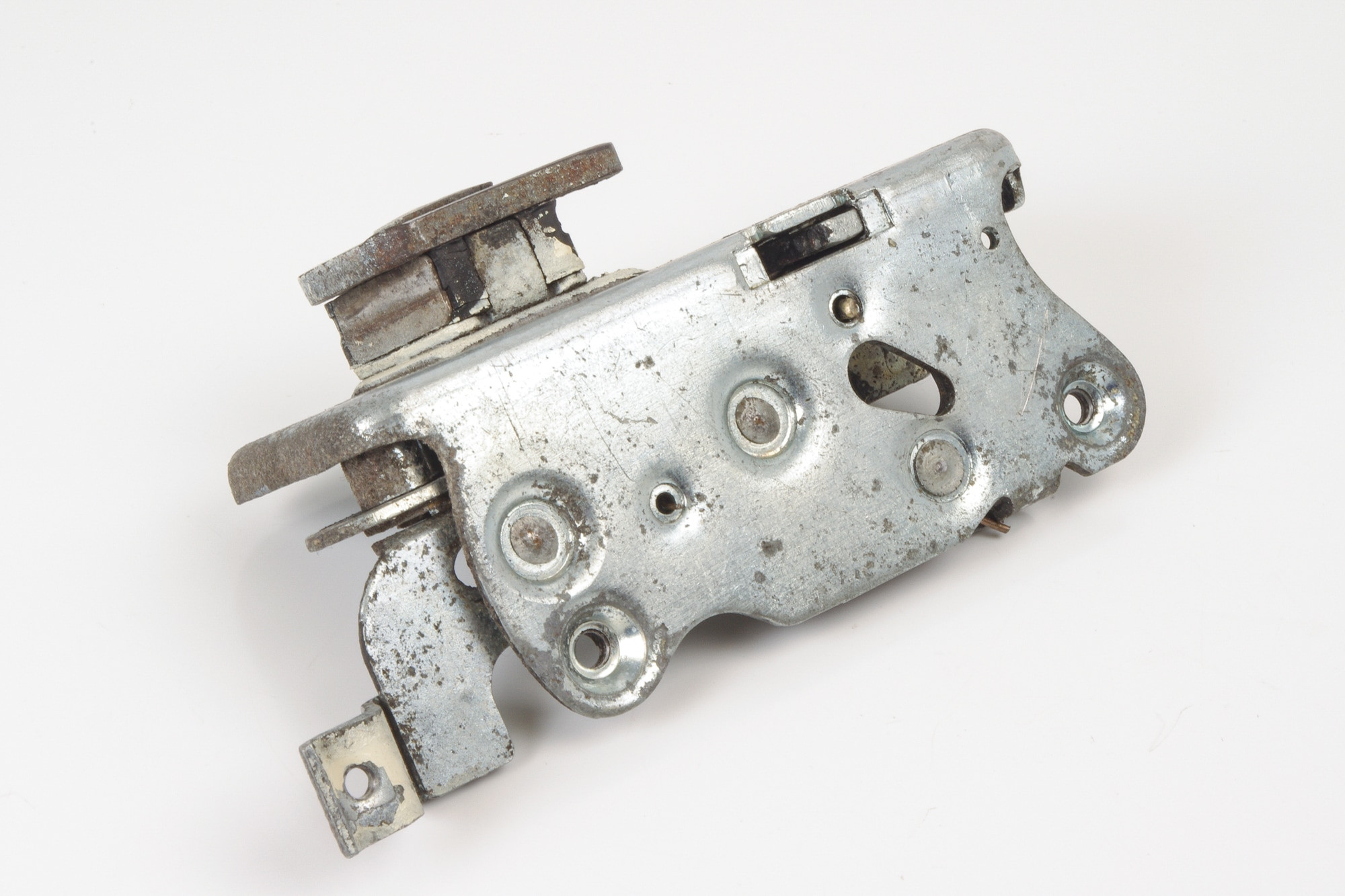 Mercedes 4607200235 Door Lock - Right | W460 W461 G