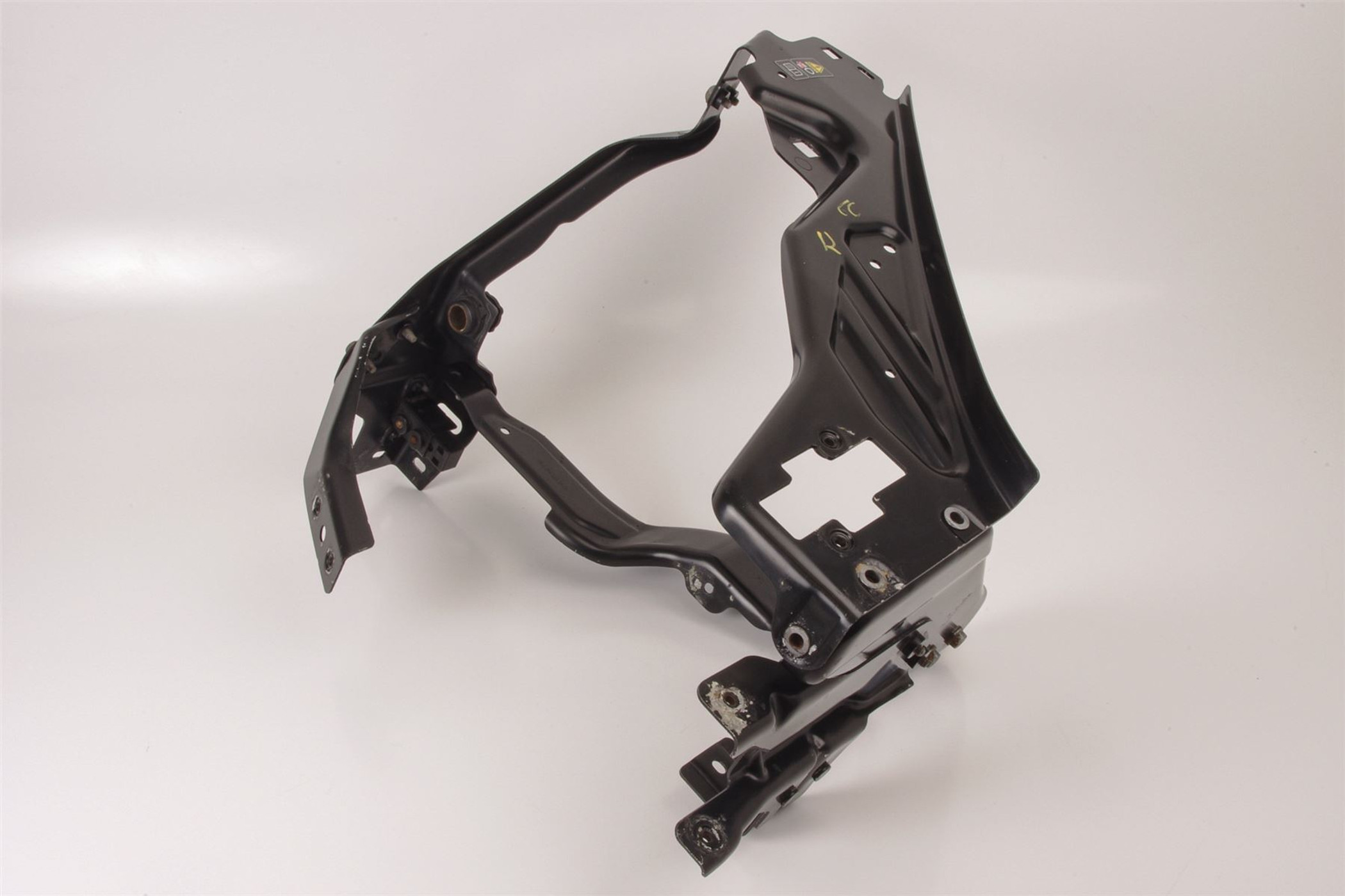 Mercedes 2046200691 Headlight Mounting Bracket - Right | W204 C