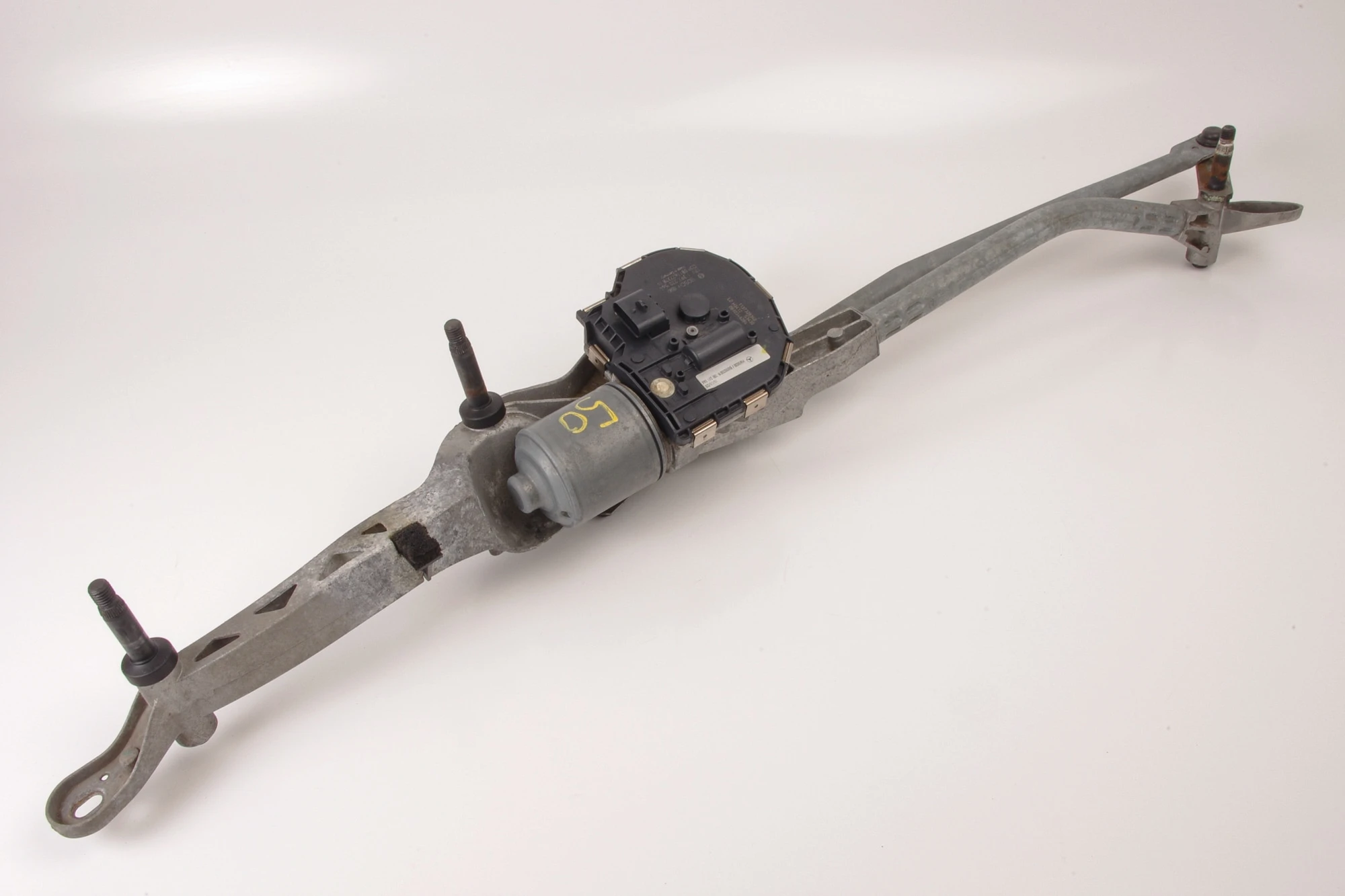 Mercedes 2048201140 Wiper Mechanism & Motor (a) | W204 C C207 A207 E