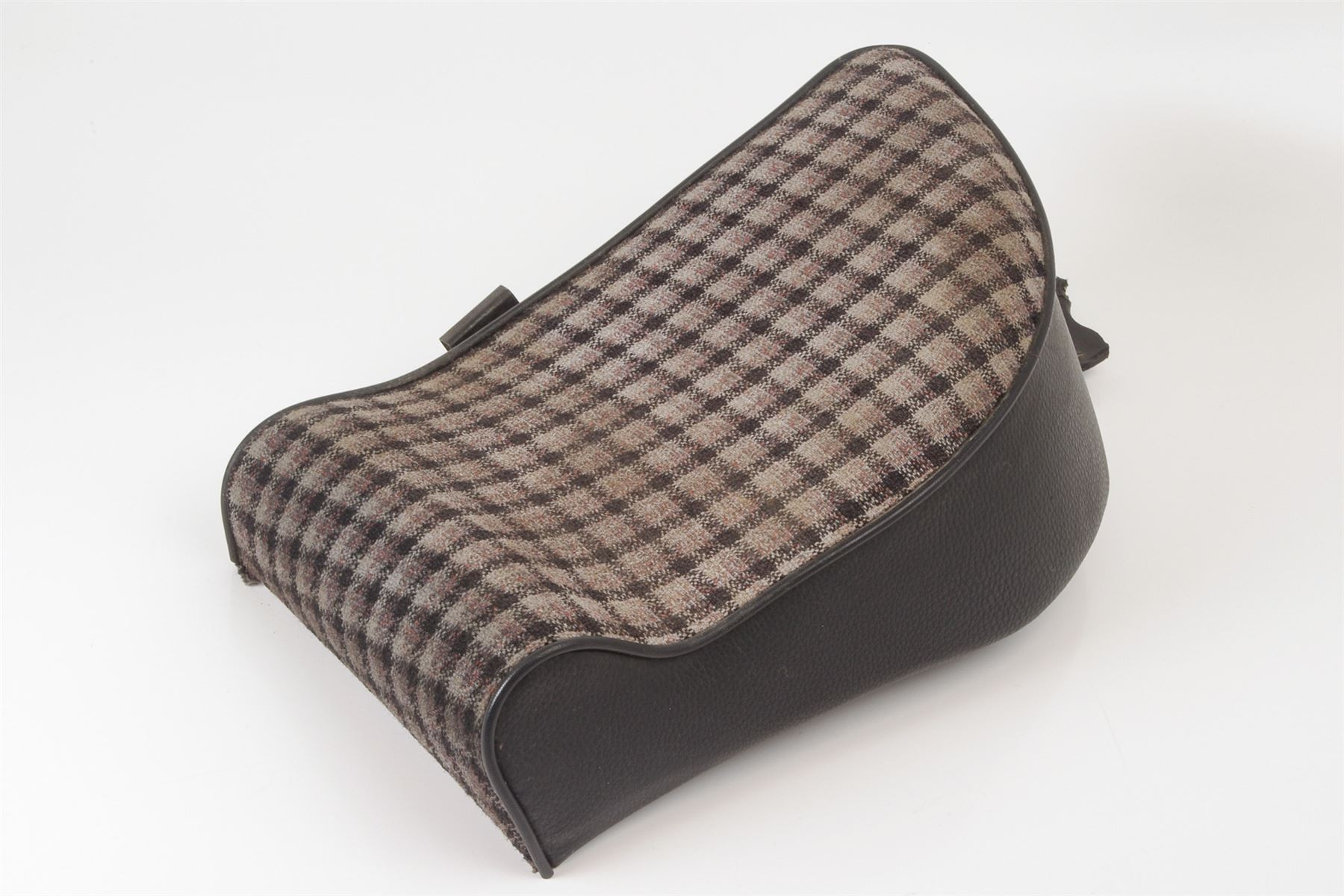 Mercedes 4619200421 Seat Cushion Cloth - Rear Left Black | W460 W461 G