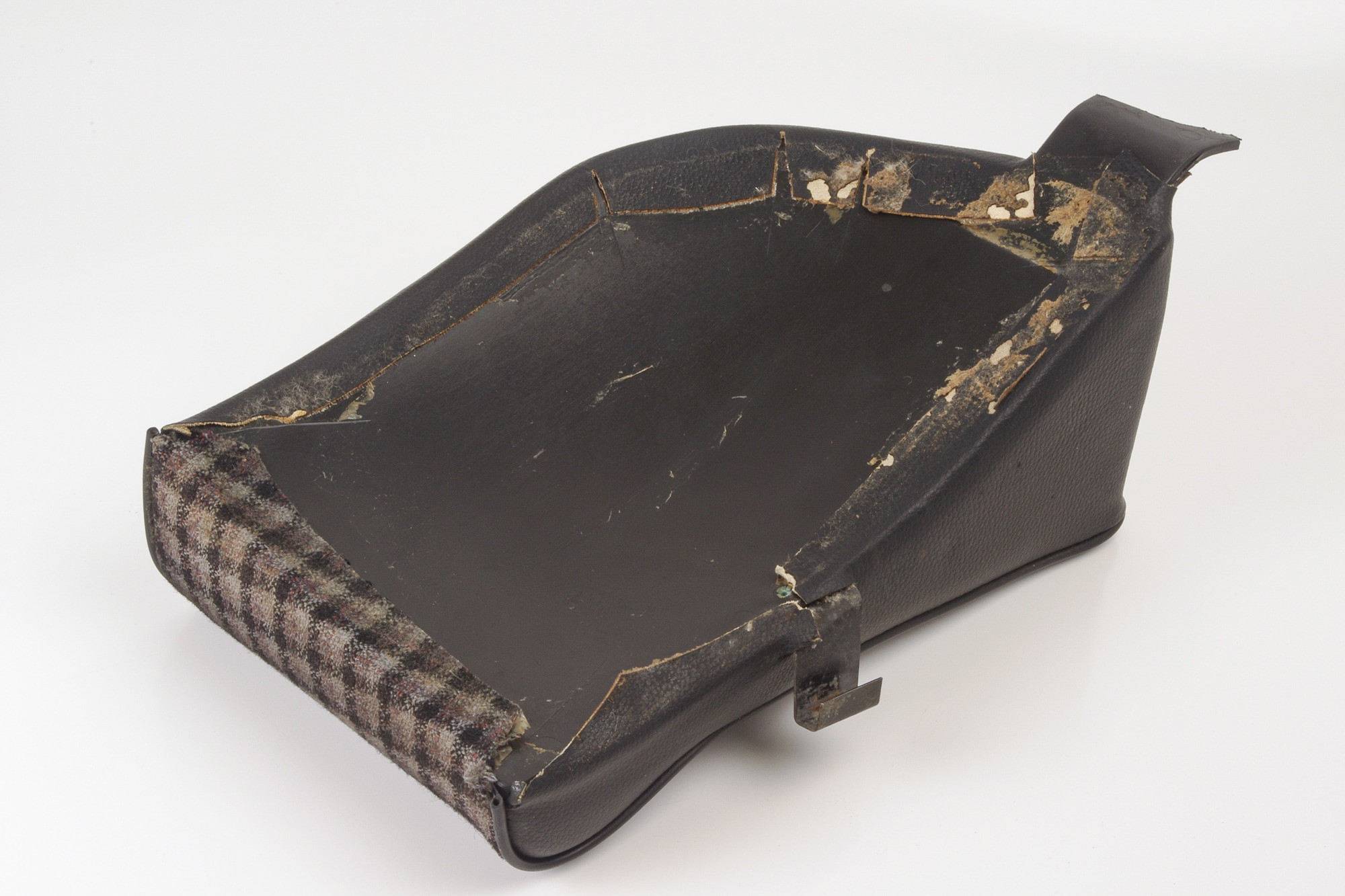 Mercedes 4619200421 Seat Cushion Cloth - Rear Left Black | W460 W461 G