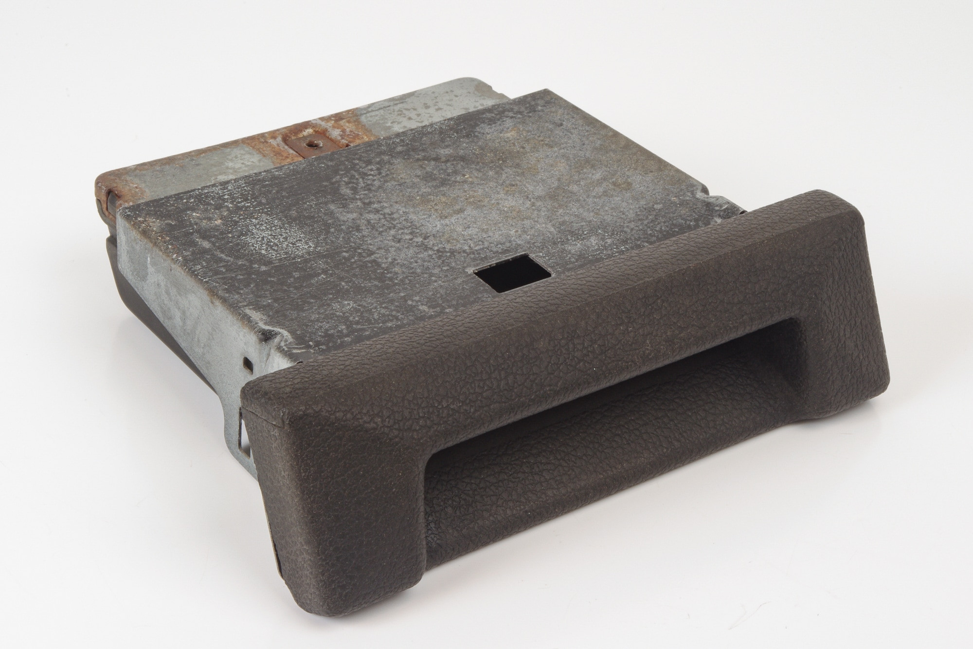 Mercedes 0008105730 Ashtray - Black | W460 W461 G