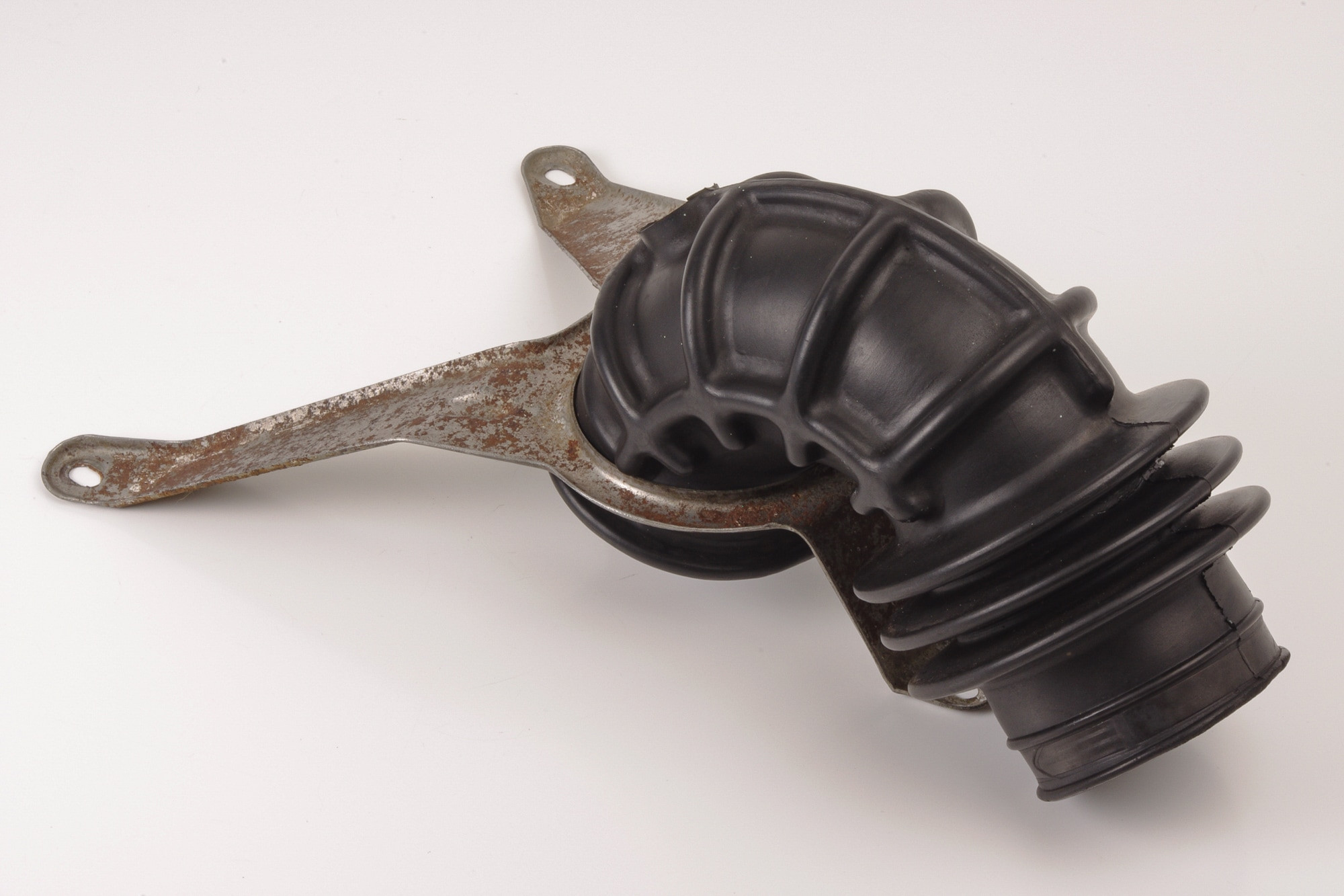 Mercedes 6160940882 Intake Pipe | W460 W461 G
