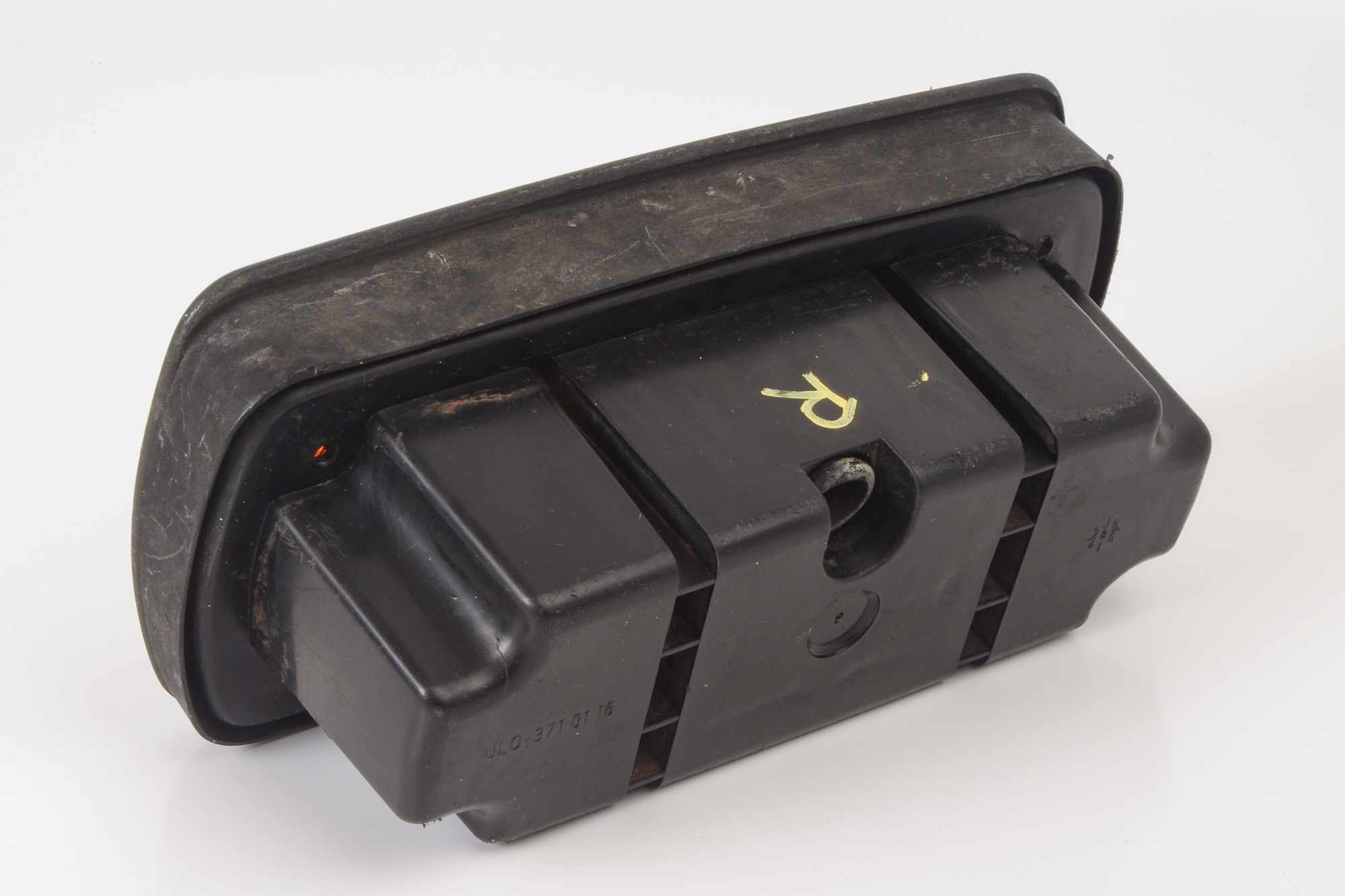 Mercedes 4608200264 Tail Light - Right | W460 W461 G