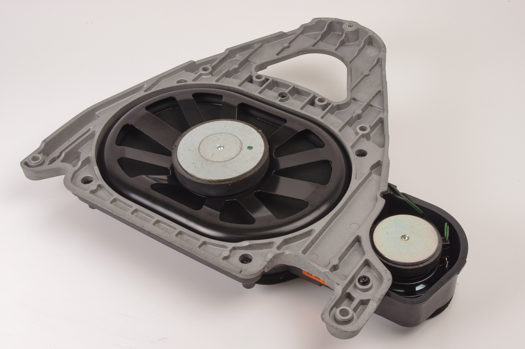 Mercedes 2048205002 Parcel Shelf Speaker - Right | W204 C C207 E