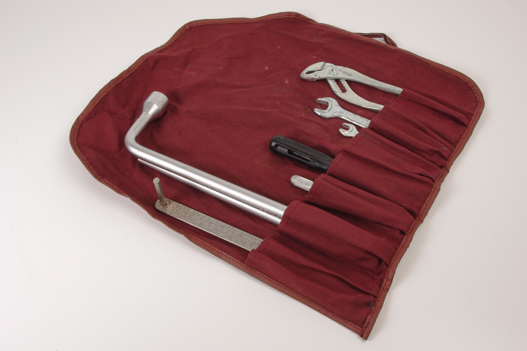 Mercedes 1295800203 Tool Kit | R129 SL