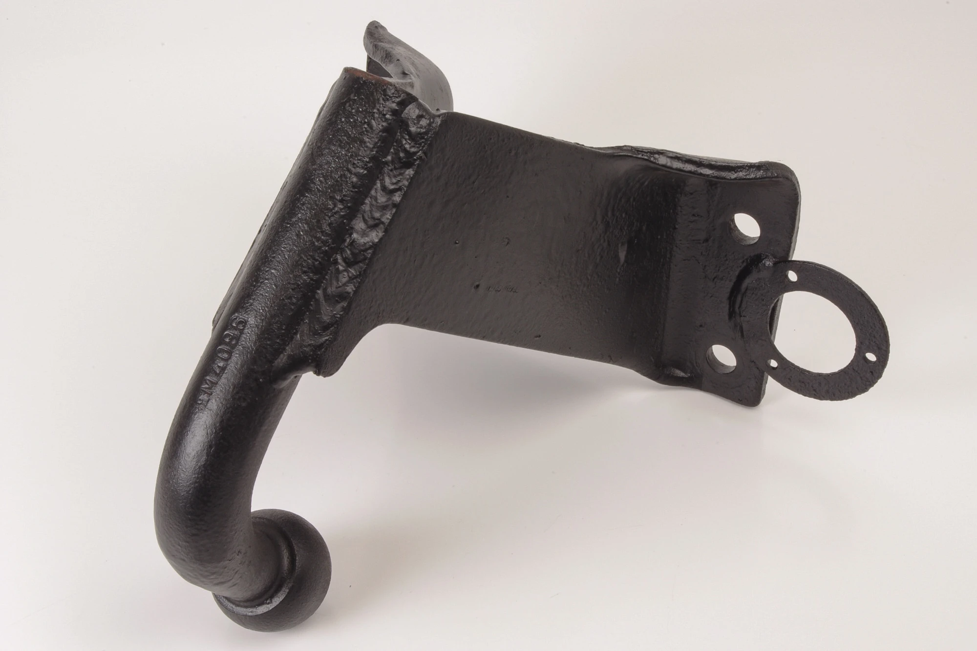 Mercedes 0013158299 Trailer Coupling | W460 W461 G