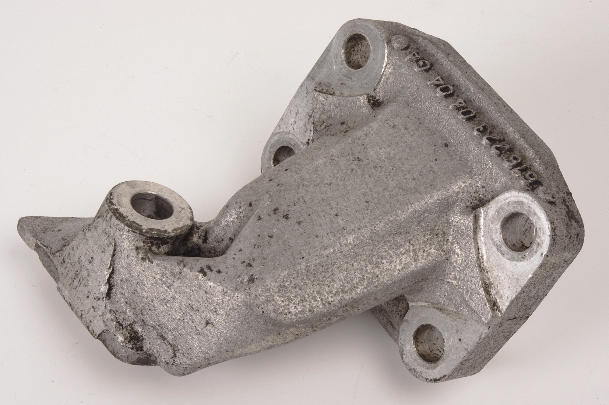 Mercedes 6162230404 Engine Mount Bracket - Left | W460 W461 G