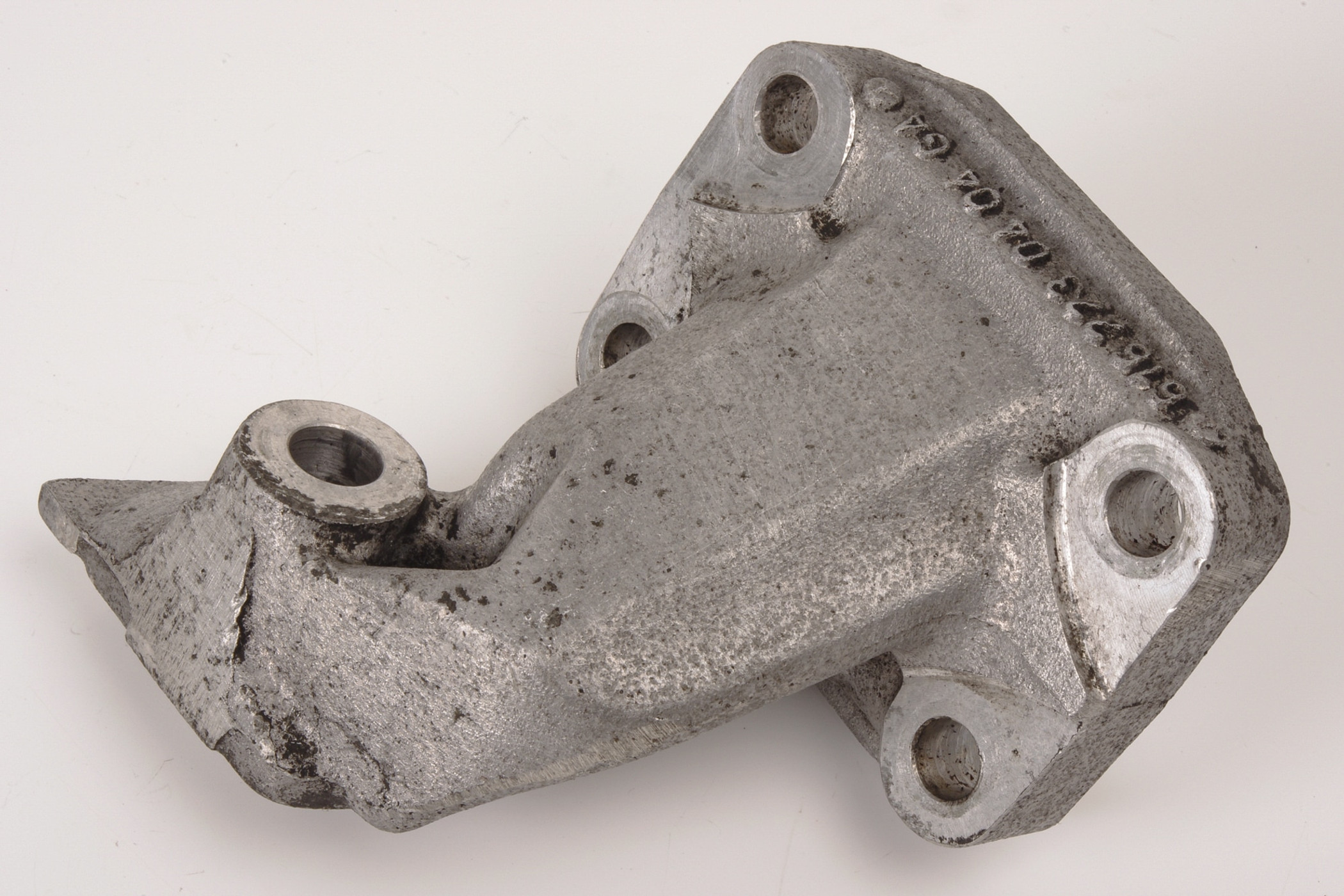 Mercedes 6162230404 Engine Mount Bracket - Left | W460 W461 G