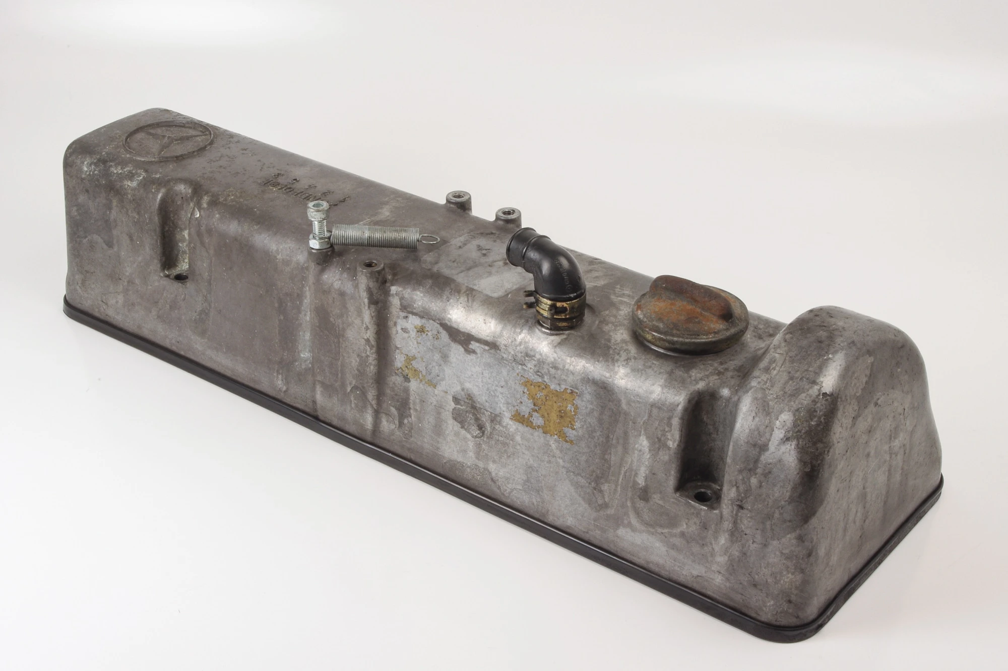 Mercedes 6170160505 Valve Cylinder Head Cover | W115 W123 E W460 W461 G