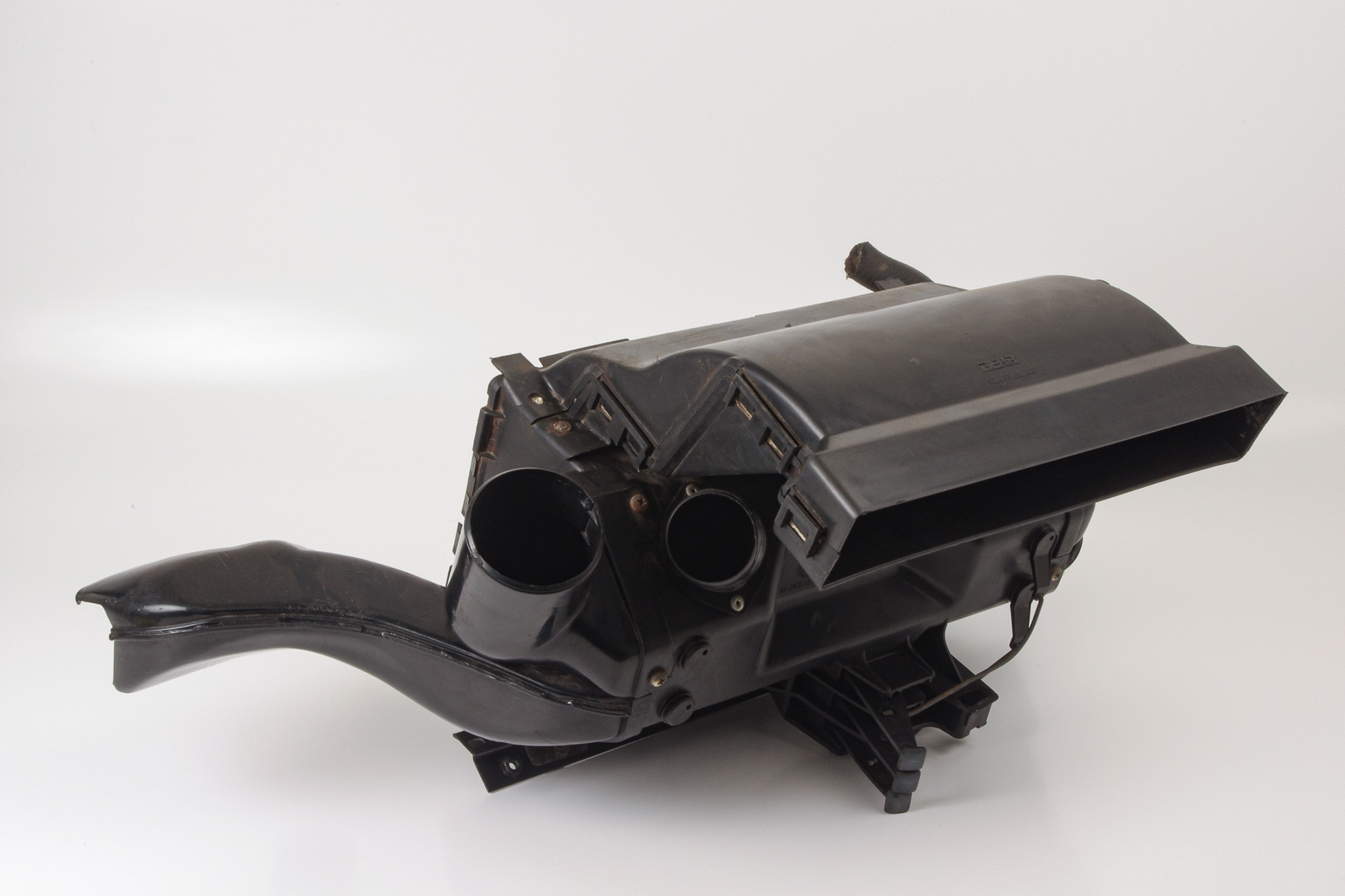 Mercedes 4618300903 Blower Housing (a) | W460 W461 G