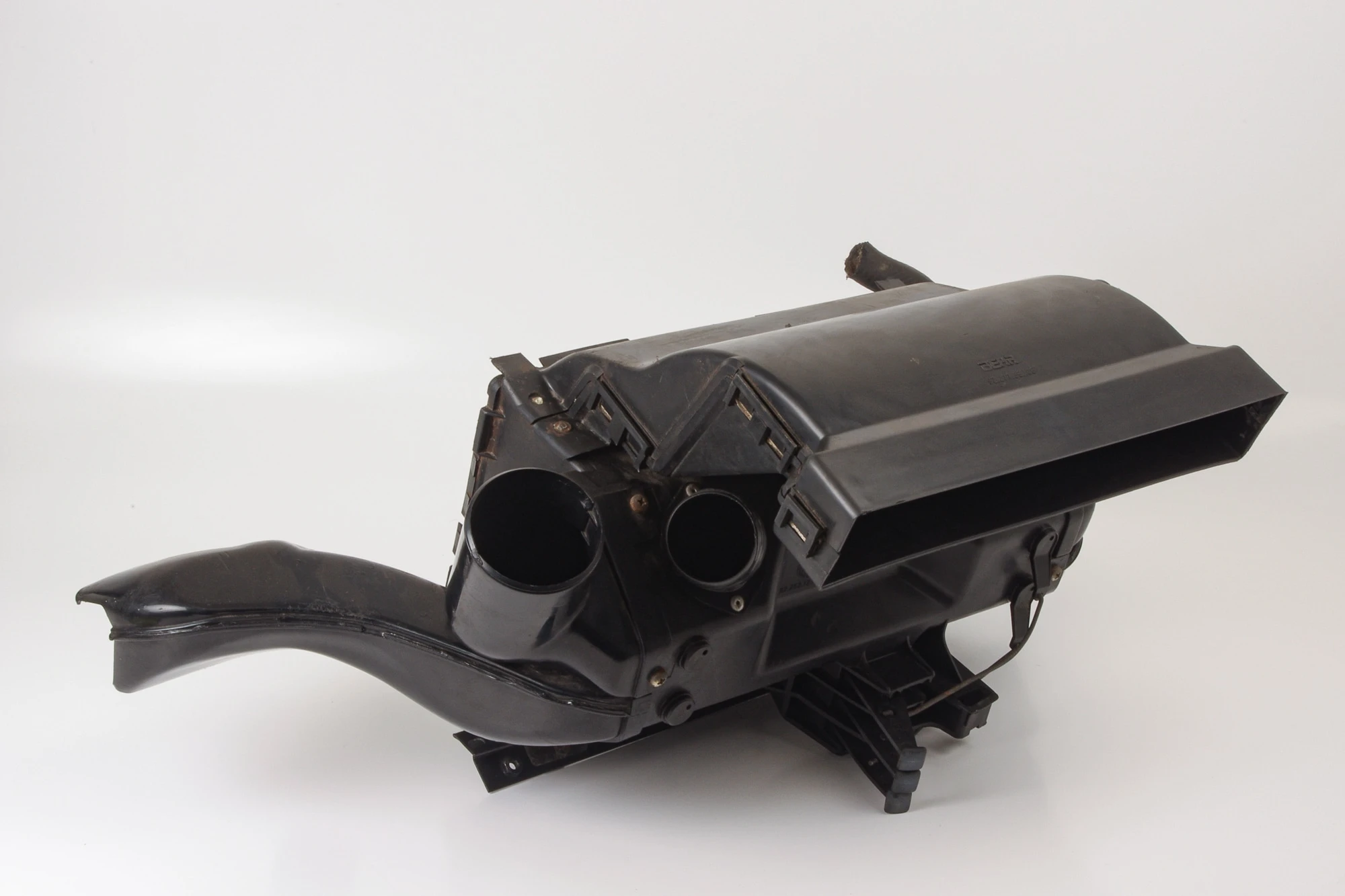 Mercedes 4618300903 Blower Housing (a) | W460 W461 G