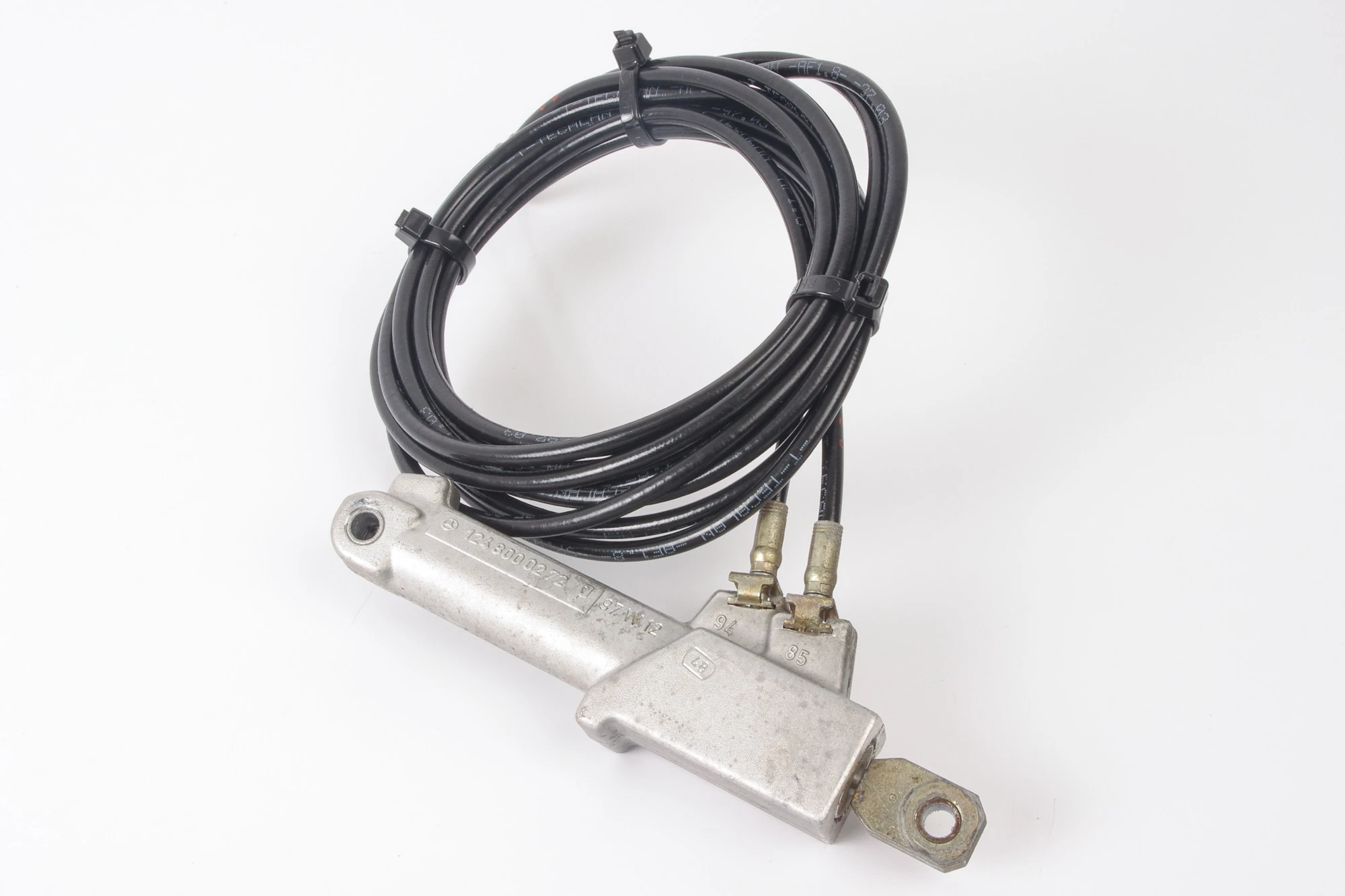 Mercedes 1248000272 Roof Hydraulic Cylinder - Right (b) | A124 E R129 SL