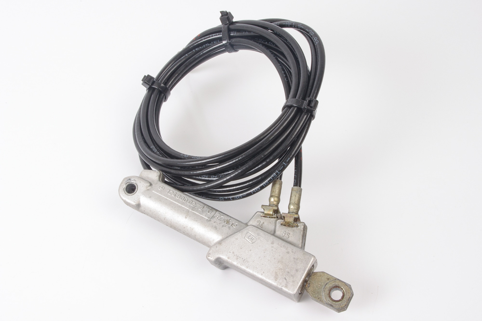 Mercedes 1248000272 Roof Hydraulic Cylinder - Right (b) | A124 E R129 SL