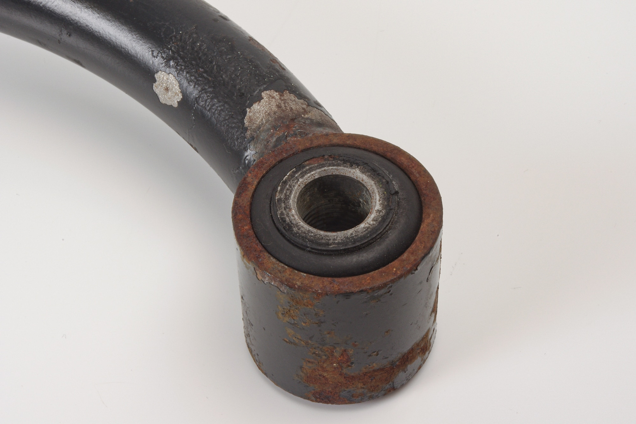 Mercedes 4603300307 Control Arm - Front | W460 W461 W463 G