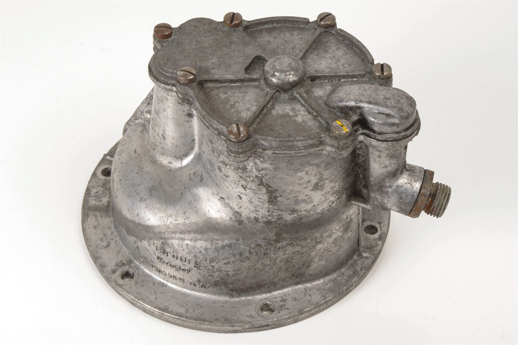 Mercedes 0002301365 Vacuum Pump | W116 W126 S W123 E W460 W461 G