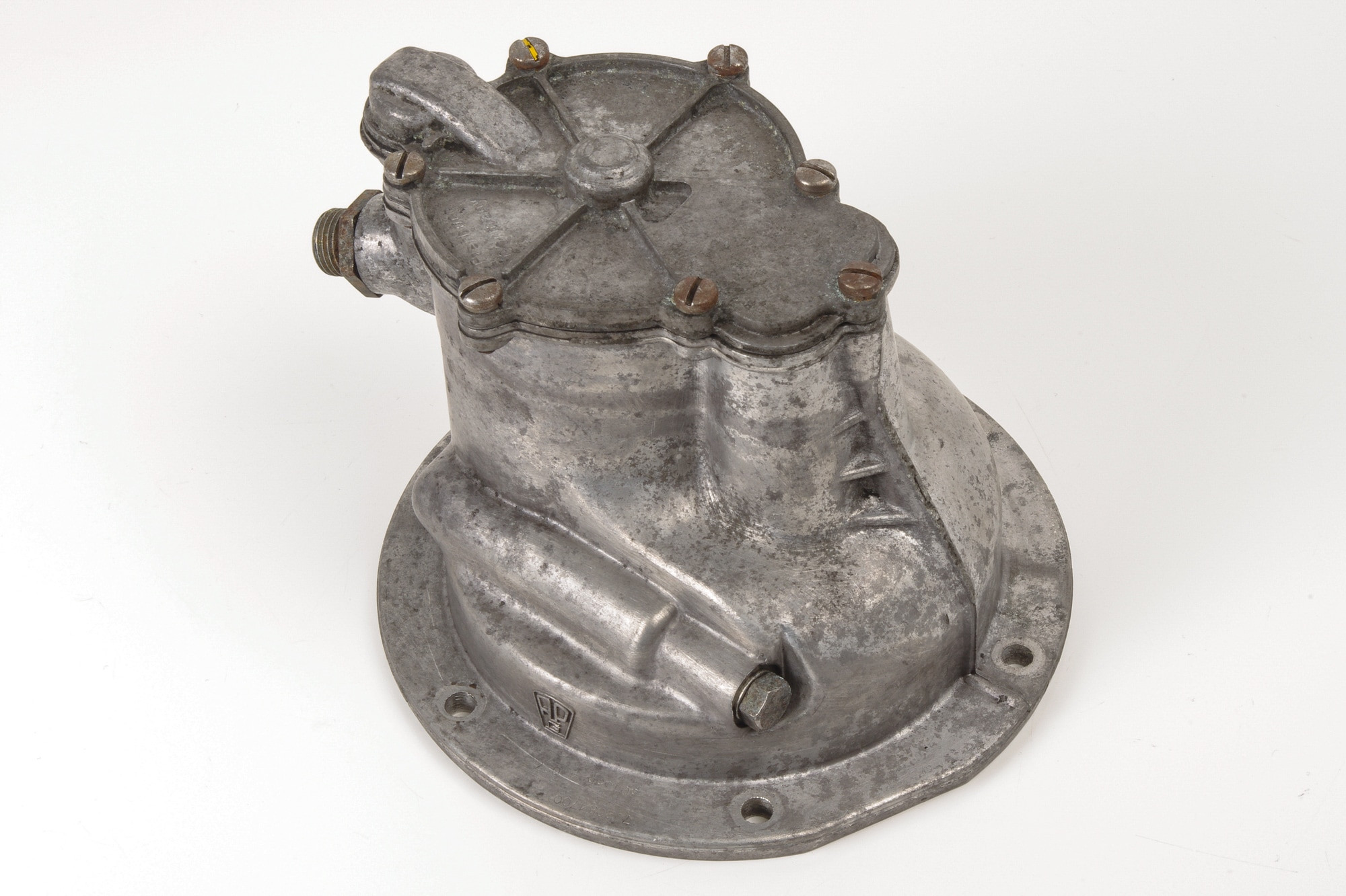 Mercedes 0002301365 Vacuum Pump | W116 W126 S W123 E W460 W461 G