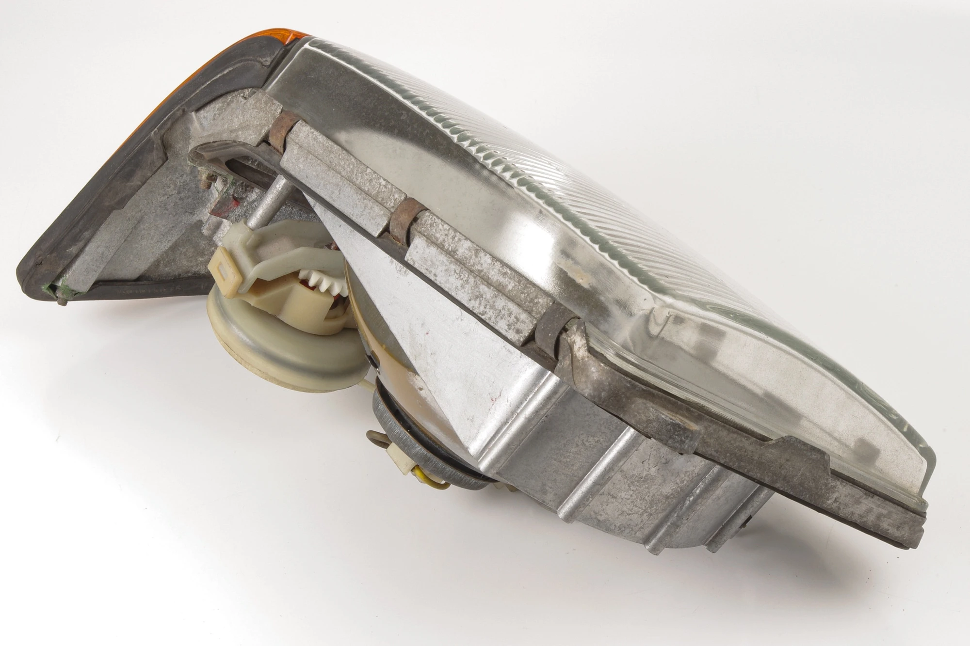 Mercedes 1078204761 Headlight - Left | C107 R107 SL