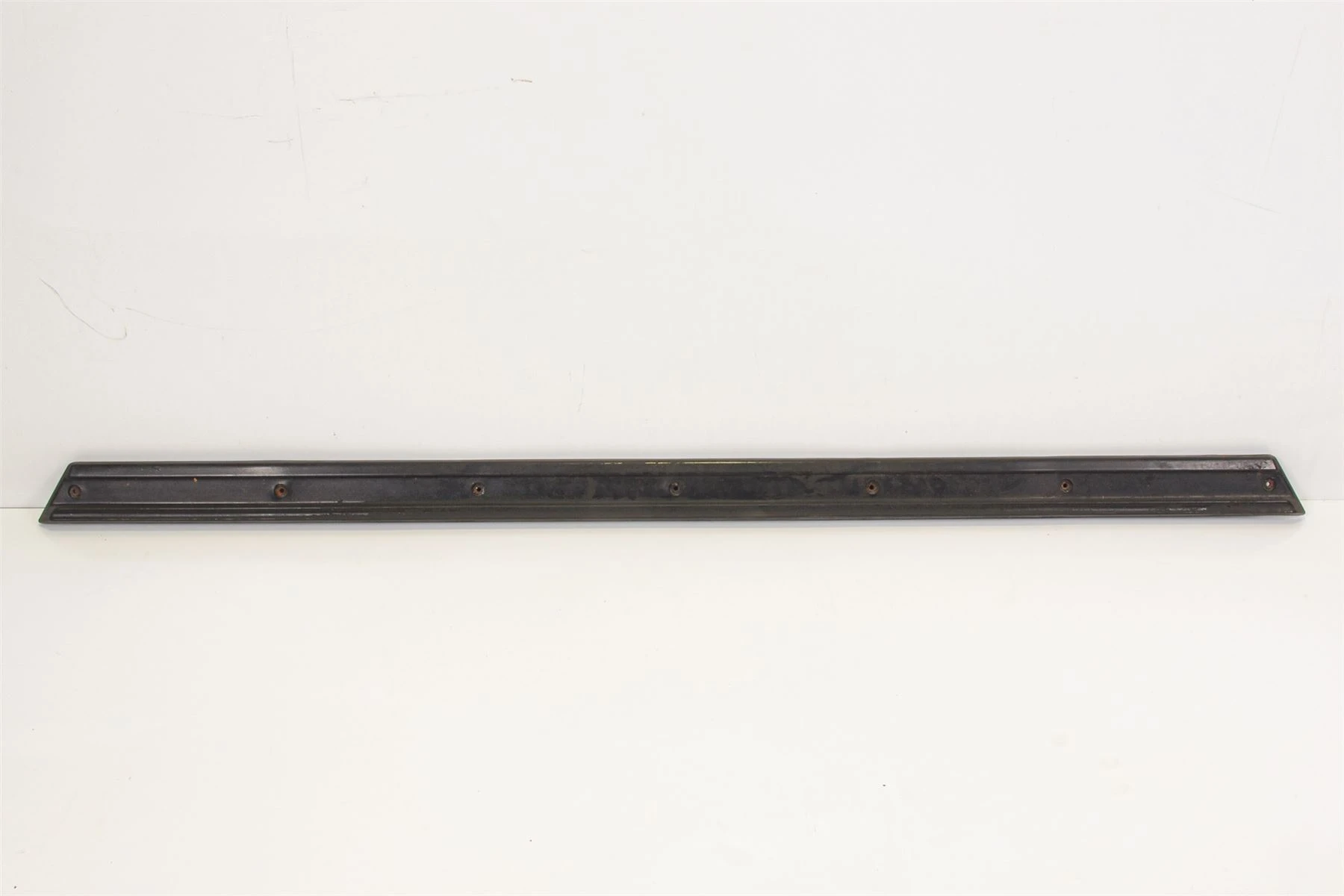 Mercedes 4606900662 Exterior Trim Strip | W460 W461 G