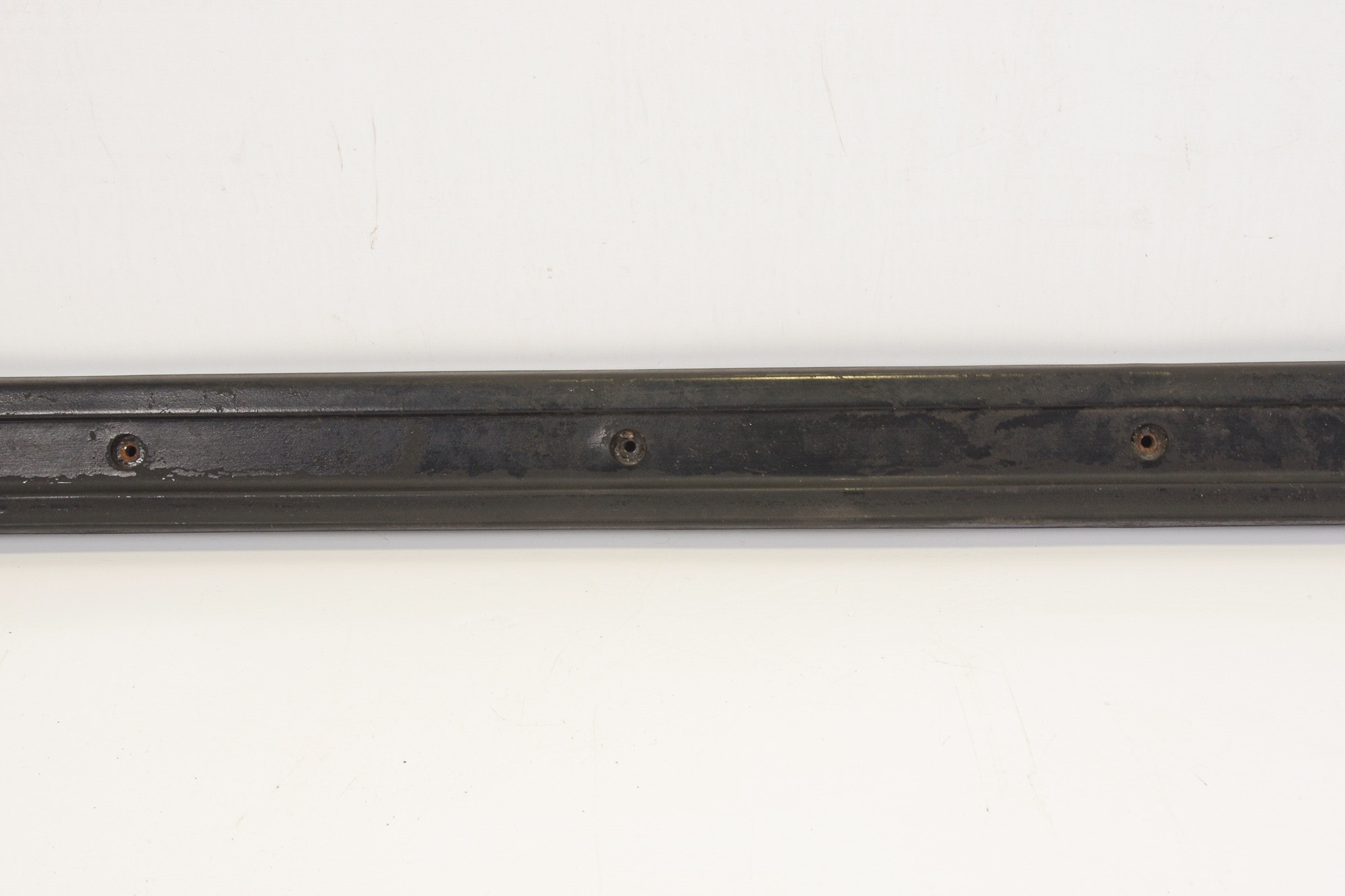 Mercedes 4606900662 Exterior Trim Strip | W460 W461 G