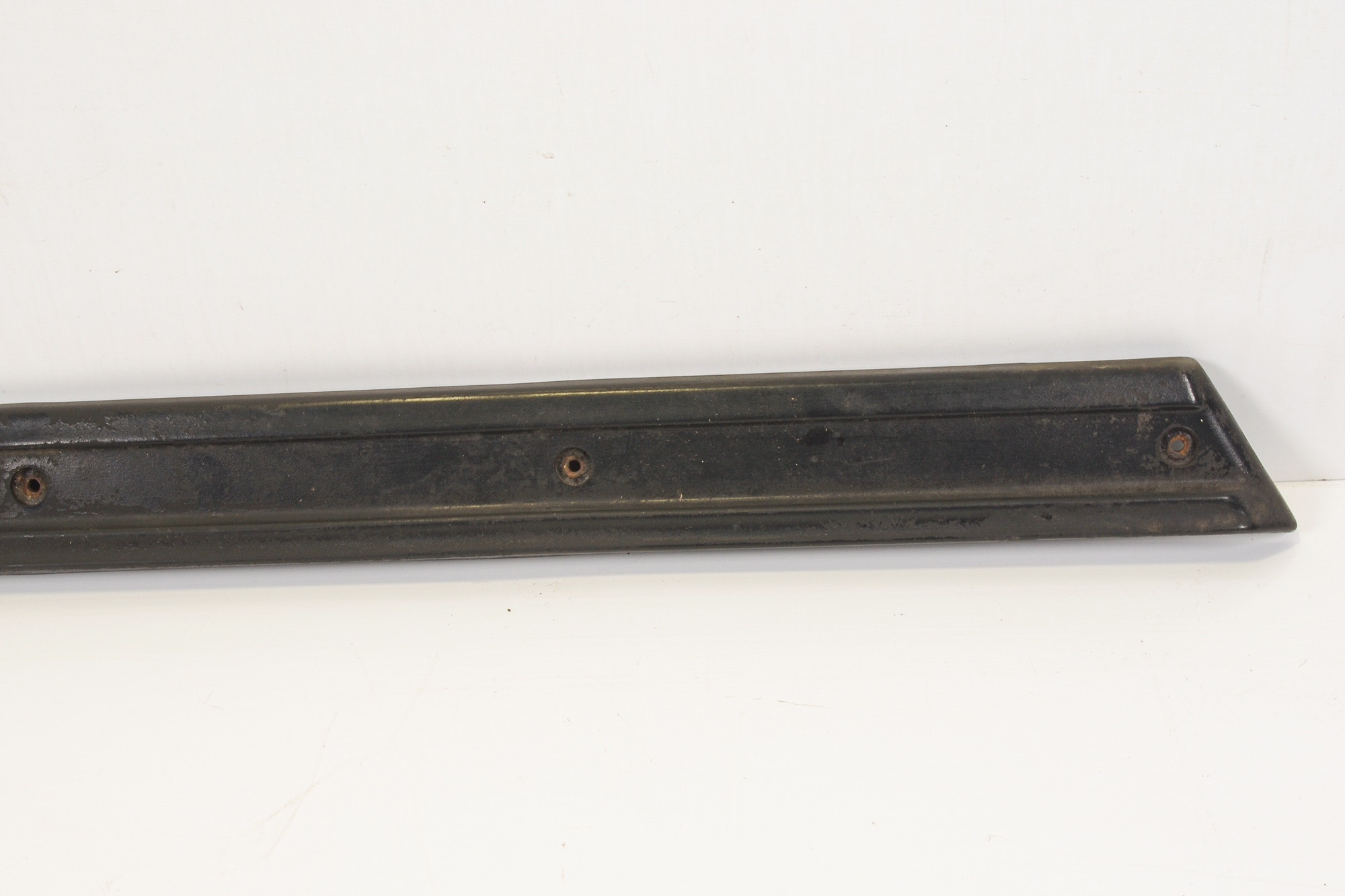 Mercedes 4606900662 Exterior Trim Strip | W460 W461 G