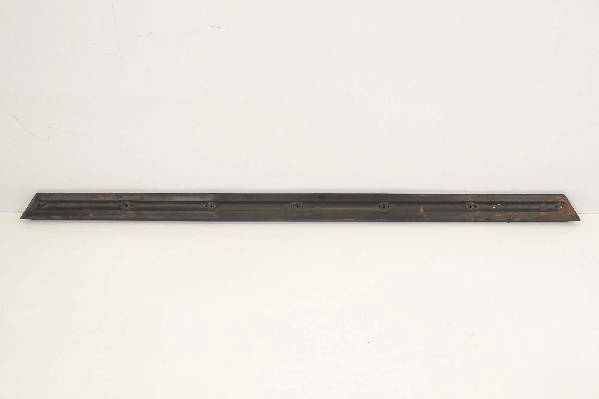 Mercedes 4606900662 Exterior Trim Strip | W460 W461 G