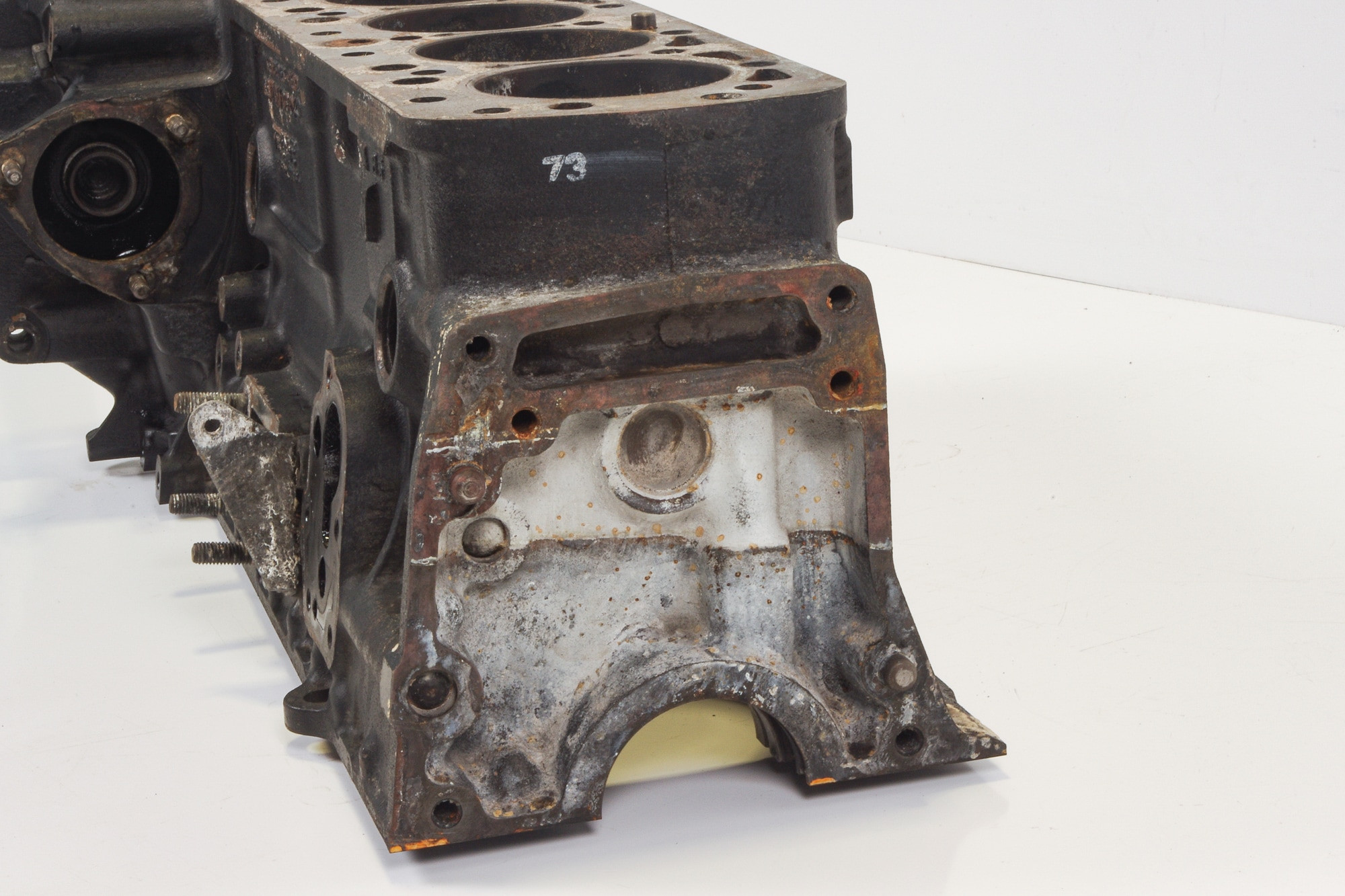 Mercedes 6170110901 Engine Block | W116 W126 S W123 E W460 W461 G