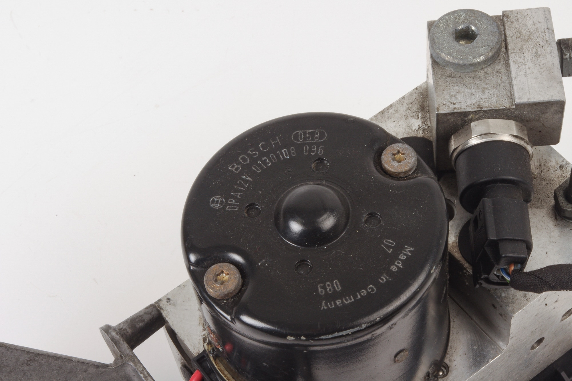 Mercedes 0034318812 ABS Pump | C215 CL W220 S