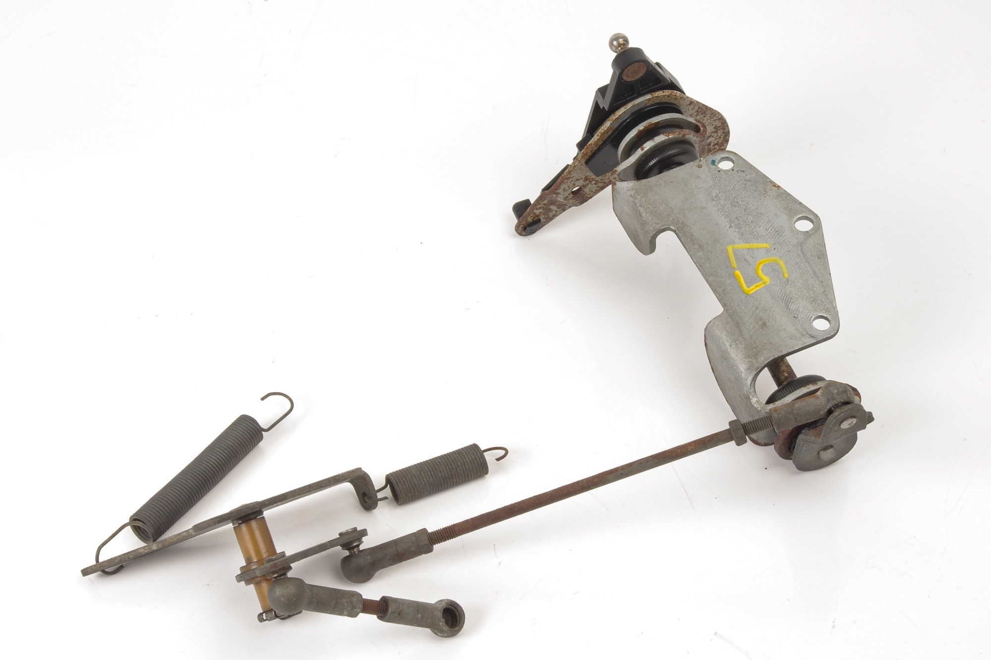 Mercedes 1200700921 Throttle Control Linkage (a) | R129 SL W140 V140 C140 S