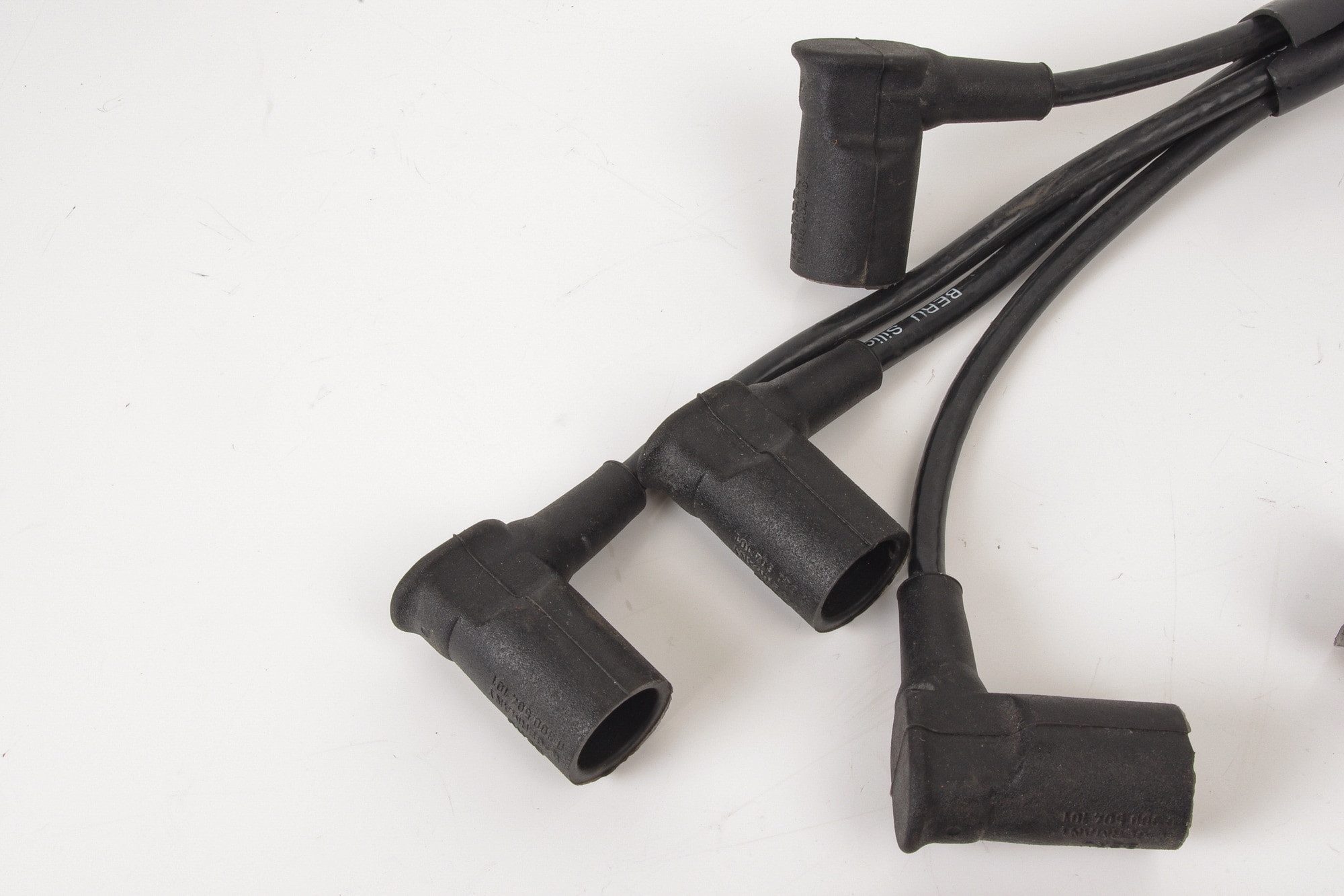 Mercedes 0001592842 Ignition Lead Set x8 | R107 R129 SL W123 W124 E W126 W140...