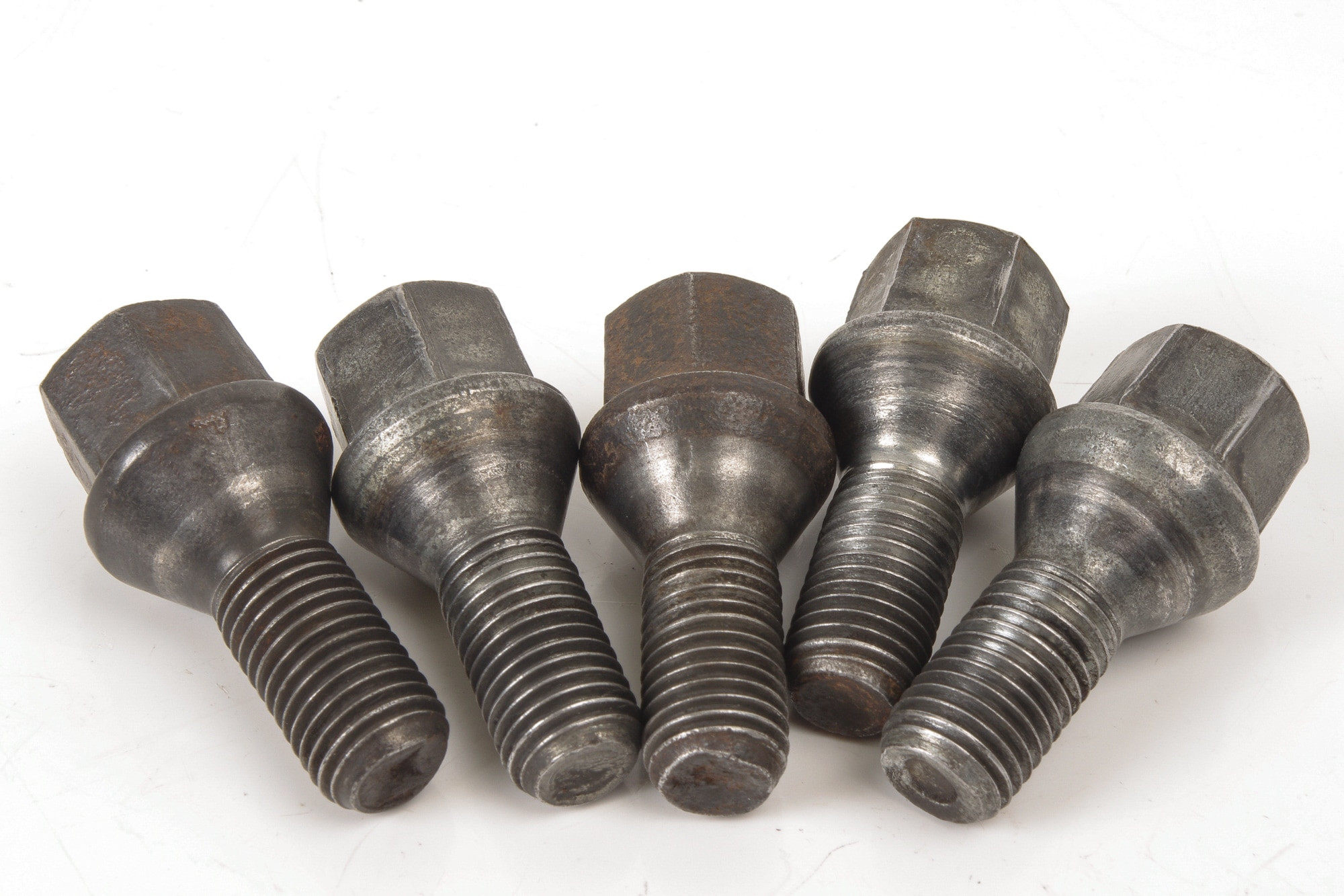 Mercedes 1264000070 Wheel Bolt x5 (a) | R107 R129 SL W126 S W201 C