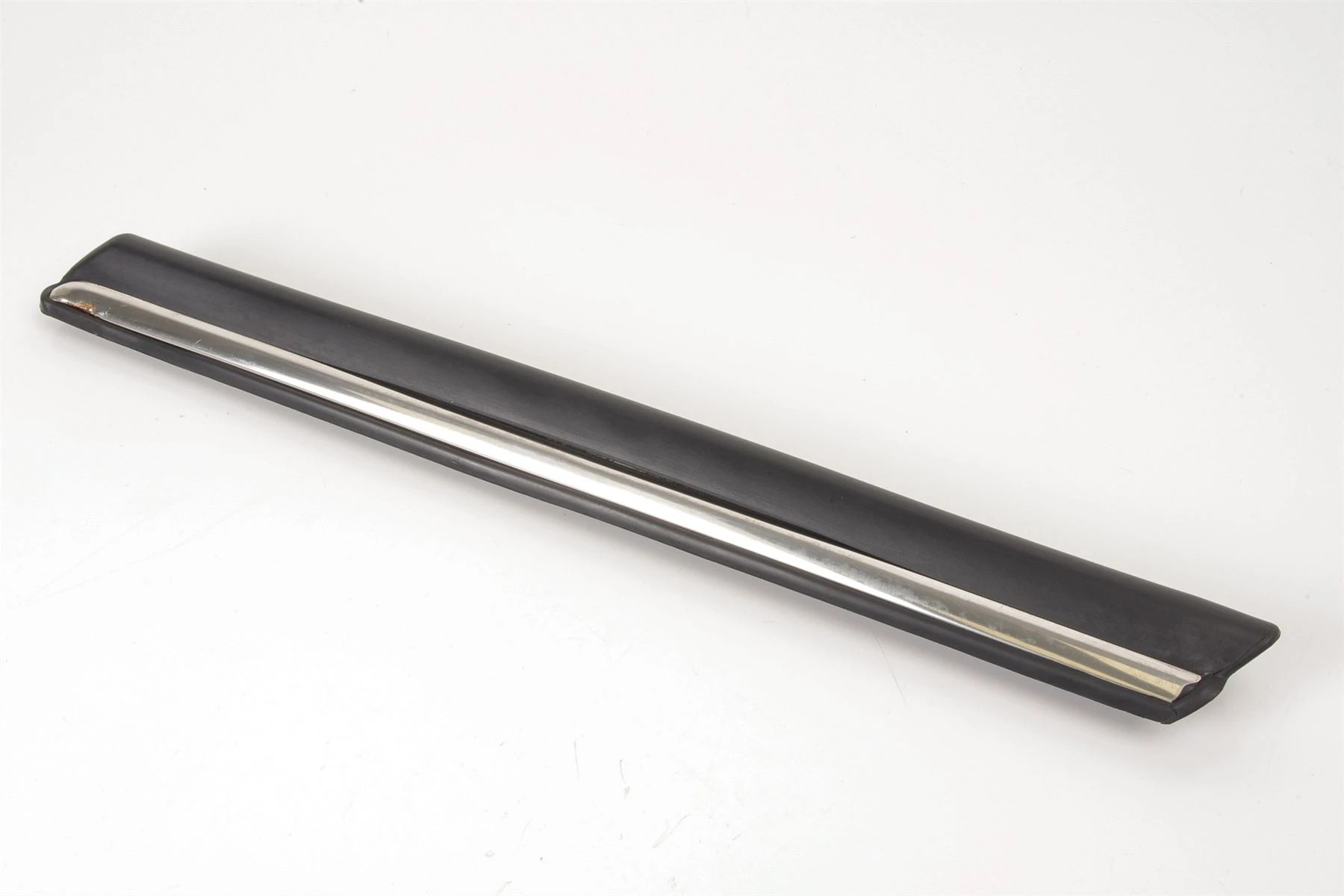 Mercedes 1078800282 Door Trim - Front Right (a) | C107 R107 SL