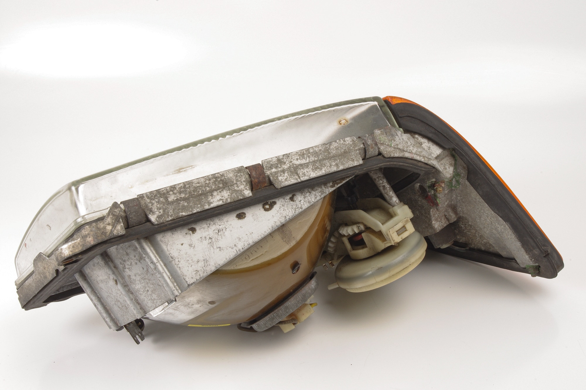 Mercedes 1078204861 Headlight - Right (a) | C107 R107 SL