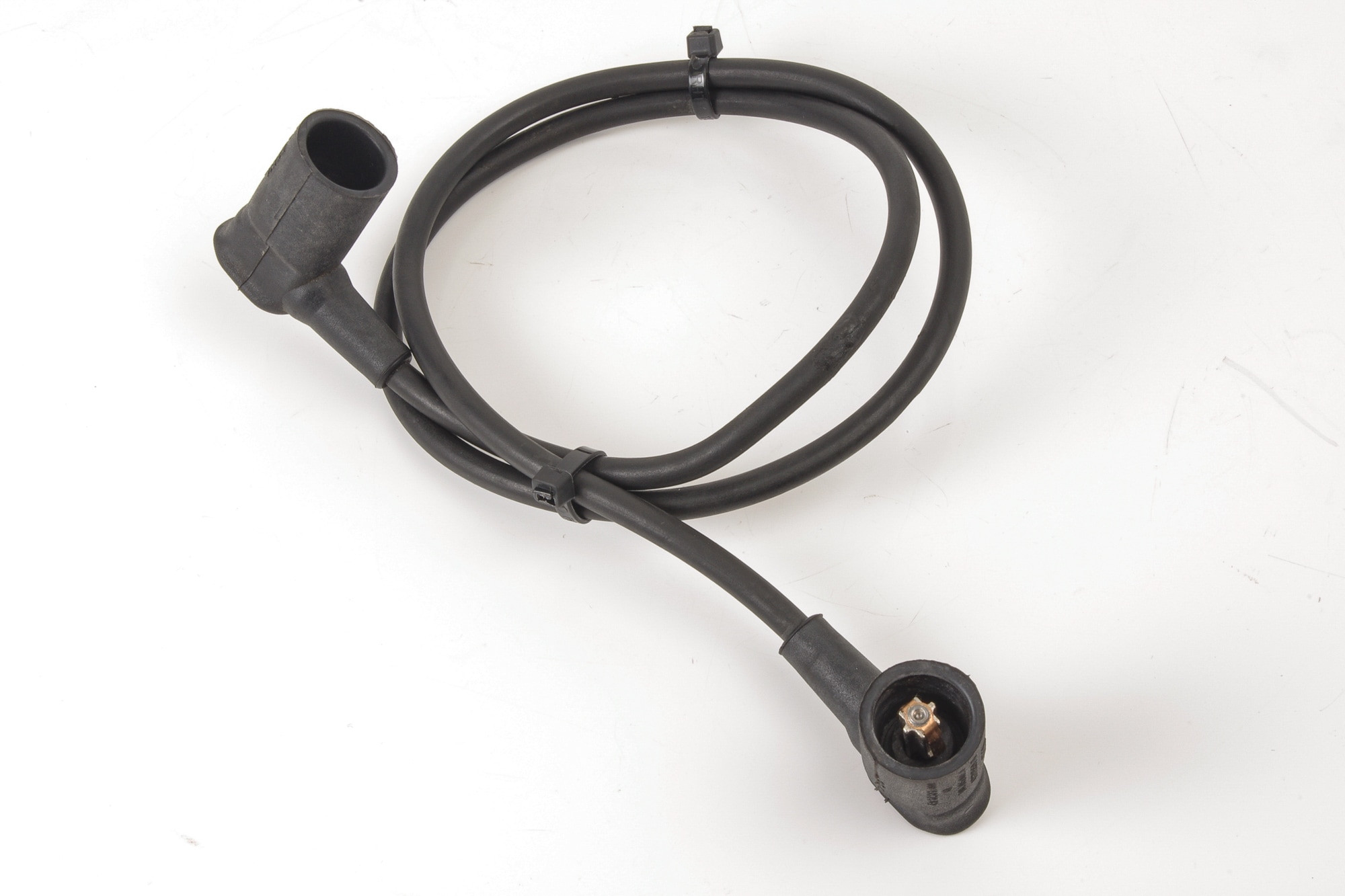 Mercedes 0001592942 Ignition Lead | R107 R129 SL W123 W124 E W126 W140 S W201...