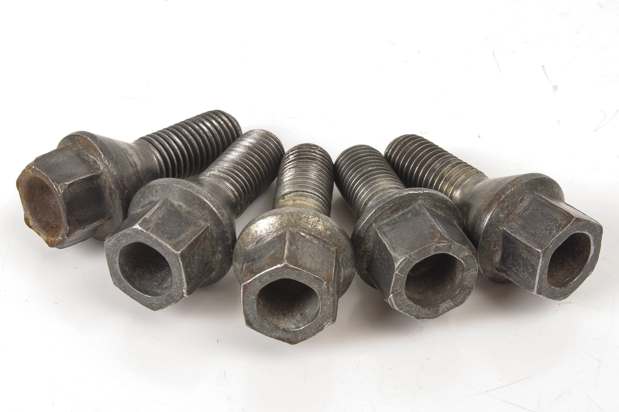 Mercedes 1264000070 Wheel Bolt x5 | R107 R129 SL W126 V126 C126 S W201 C