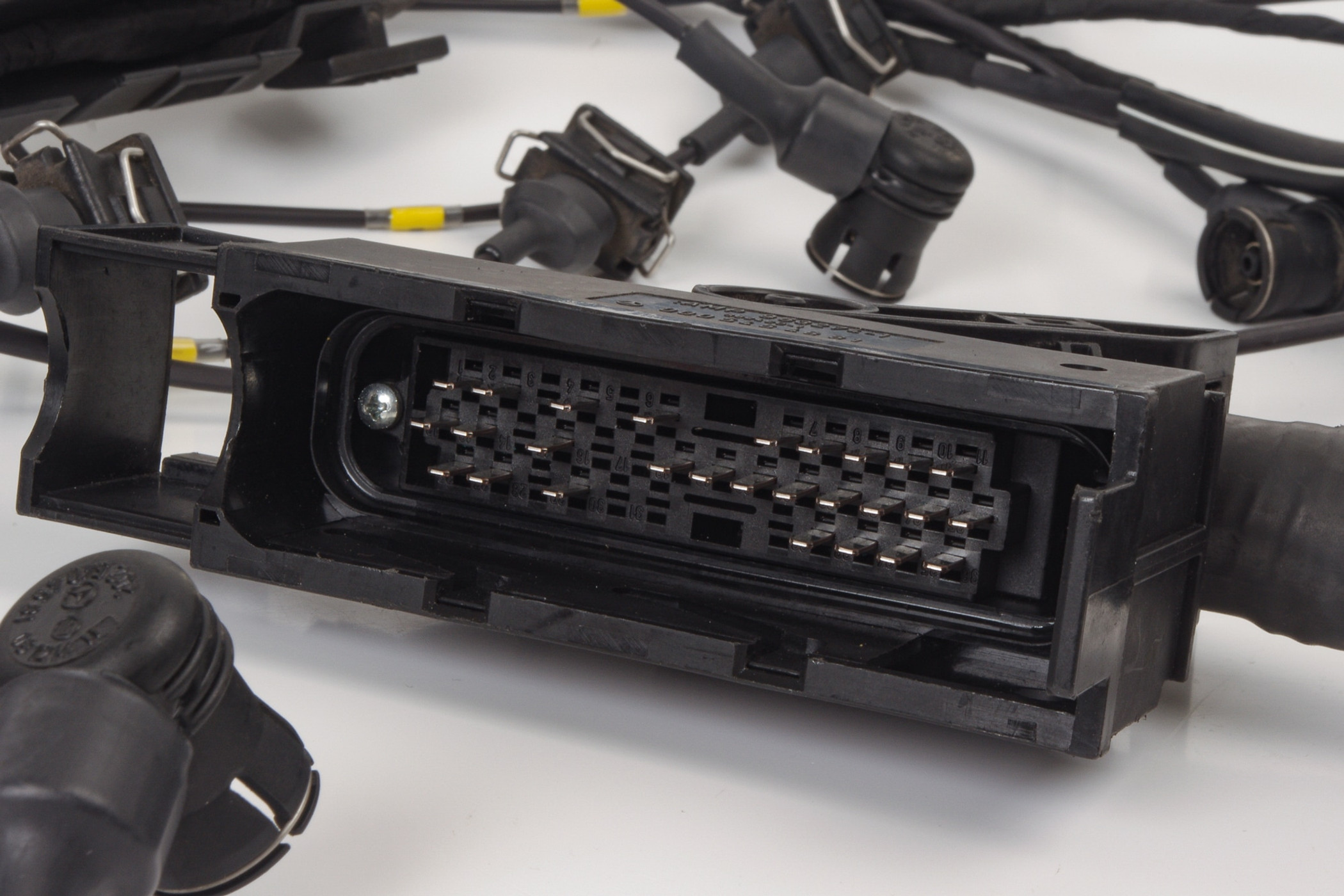 Mercedes 1405400732 Engine Wiring Harness (b) (Refurb.) | R129 SL W140 S