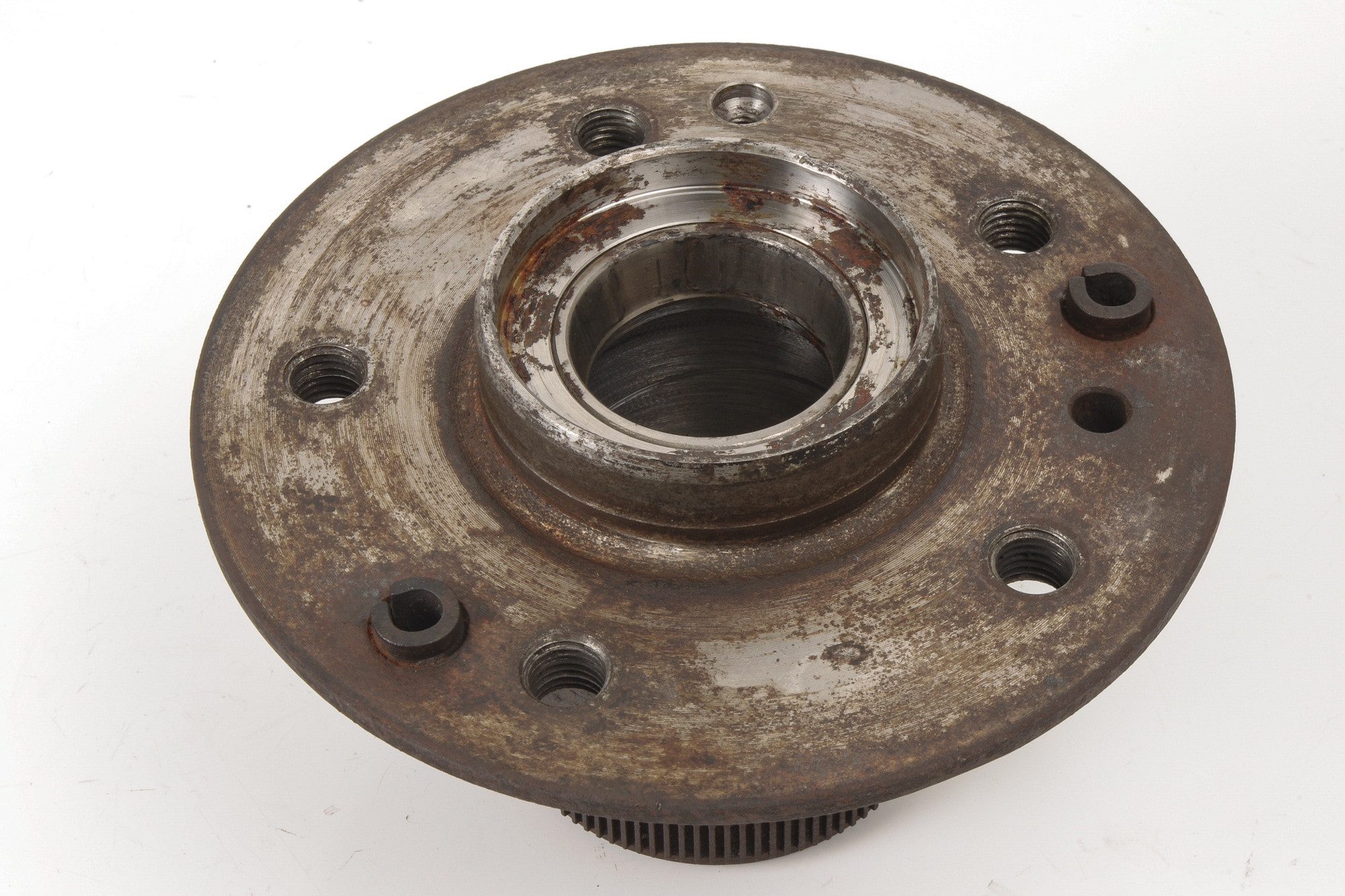 Mercedes 1243302225 Wheel Hub - Front (a) | R107 R129 SL W124 W210 E W201 W202 C (Archive)