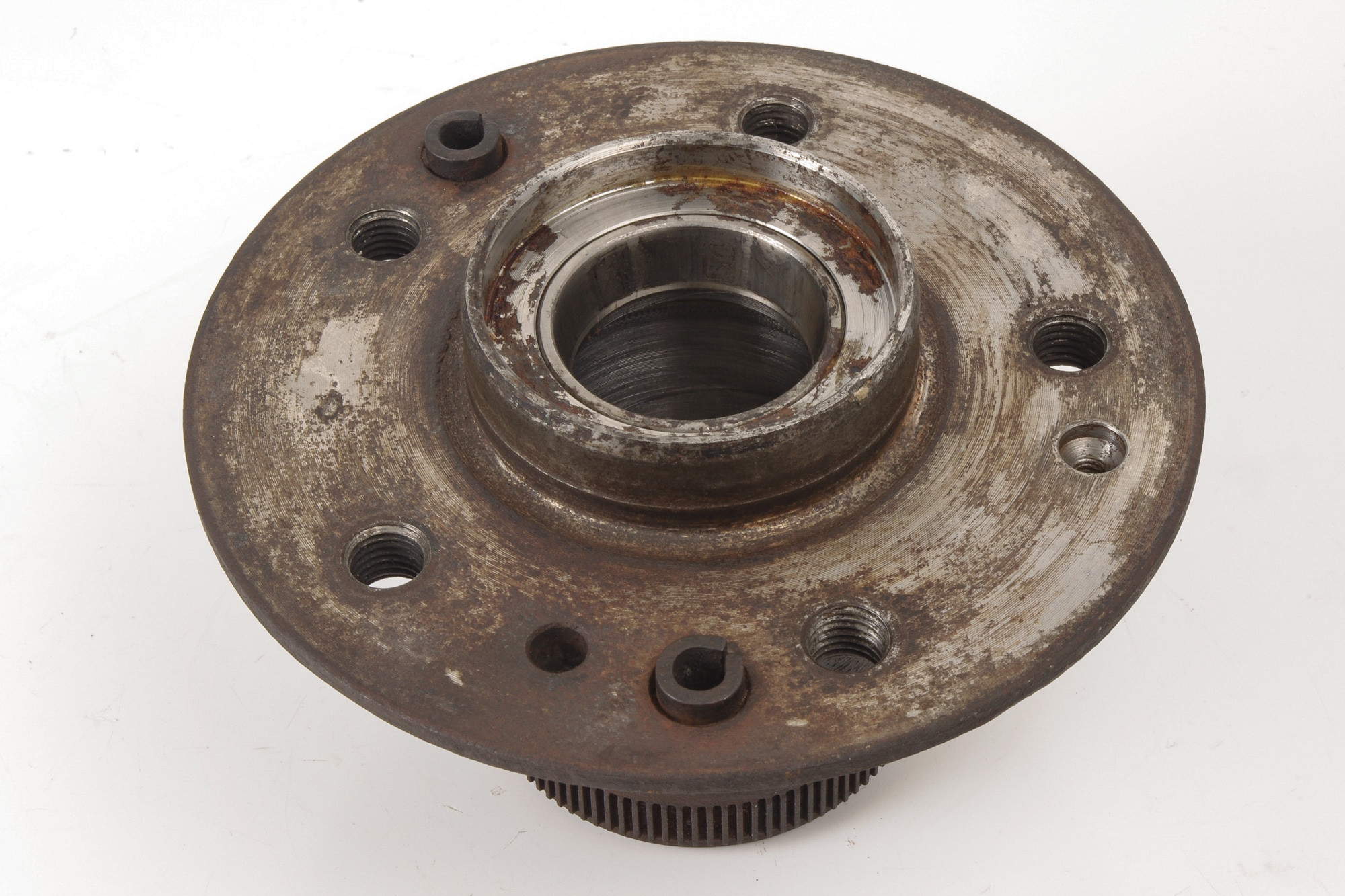 Mercedes 1243302225 Wheel Hub - Front (a) | R107 R129 SL W124 W210 E W201 W202 C (Archive)
