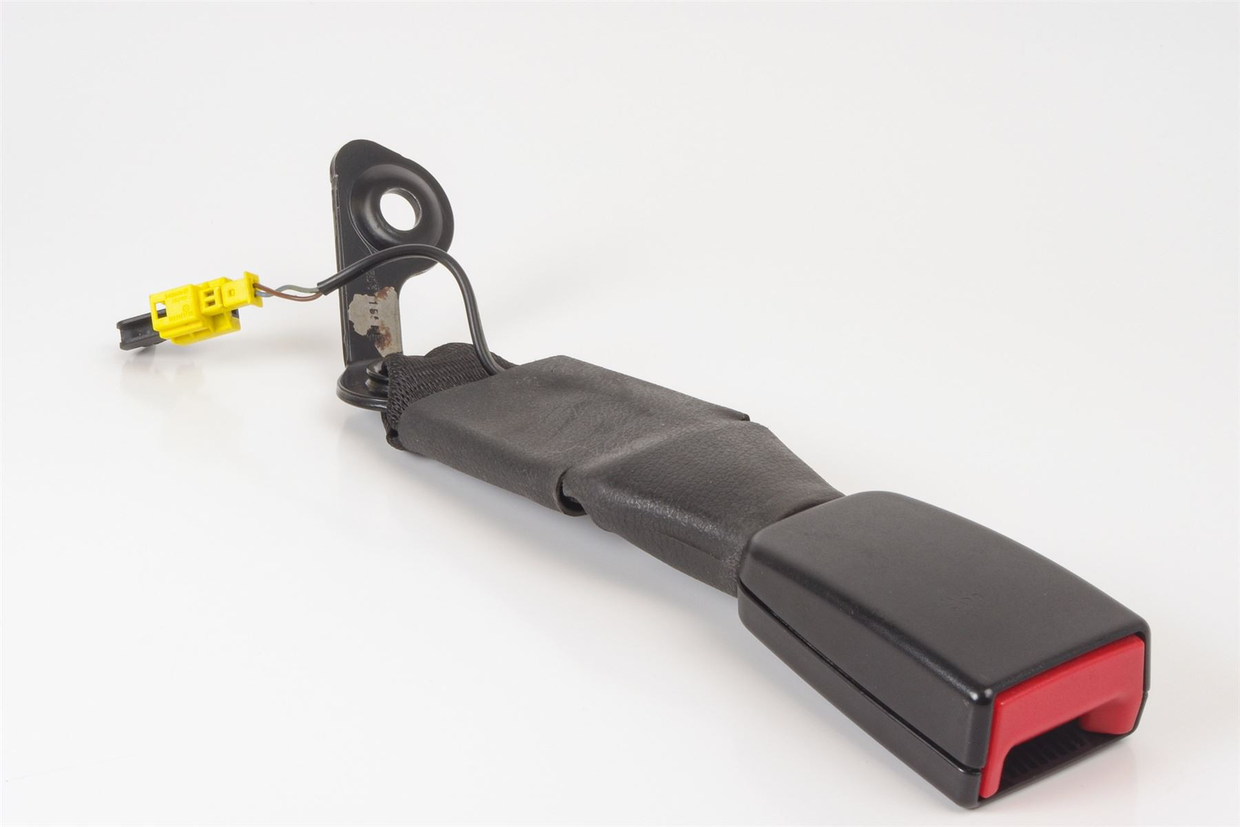 Mercedes 2048602669 Seat Belt Buckle - Rear (b) | W204 C